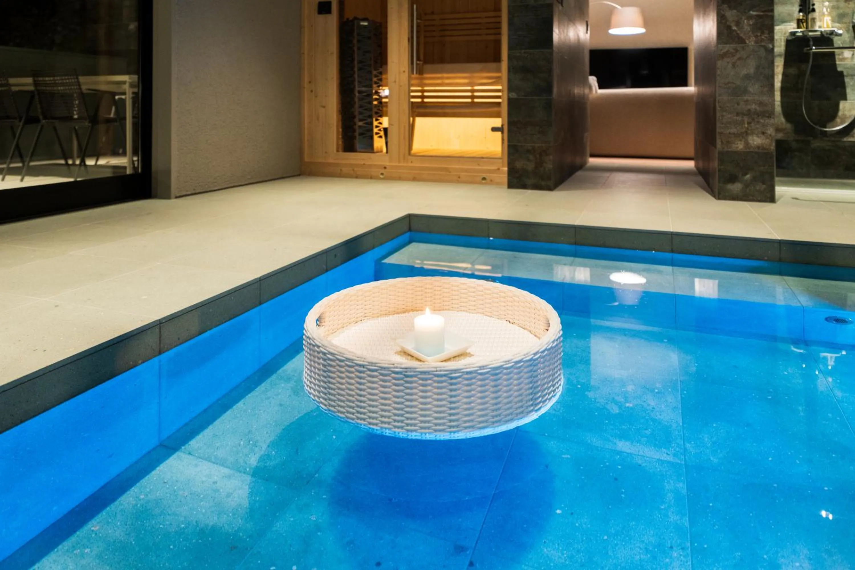 Hot Tub in Gekkoju Yufuin