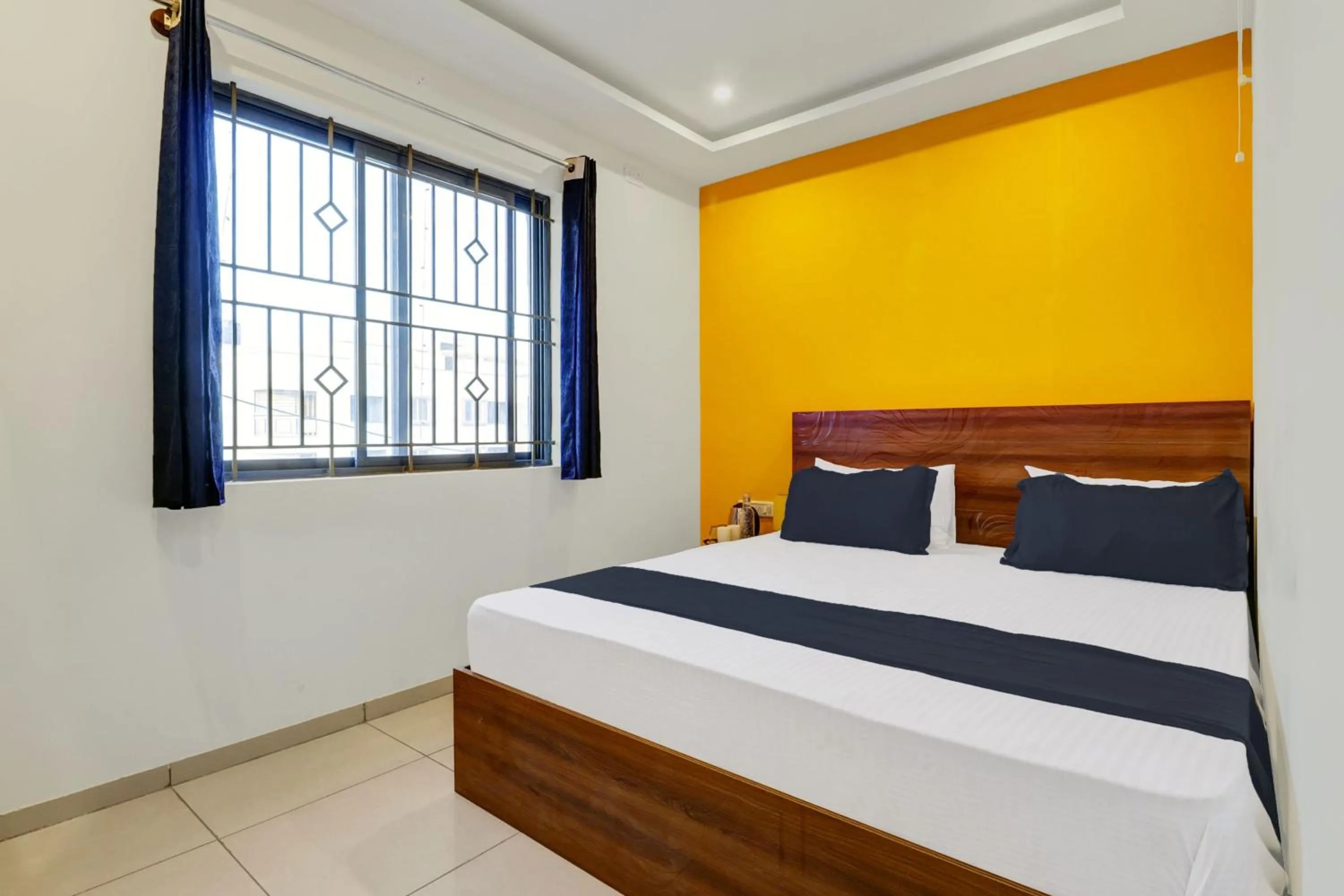 Facade/entrance, Bed in Dream Comforts Lodging & Boarding