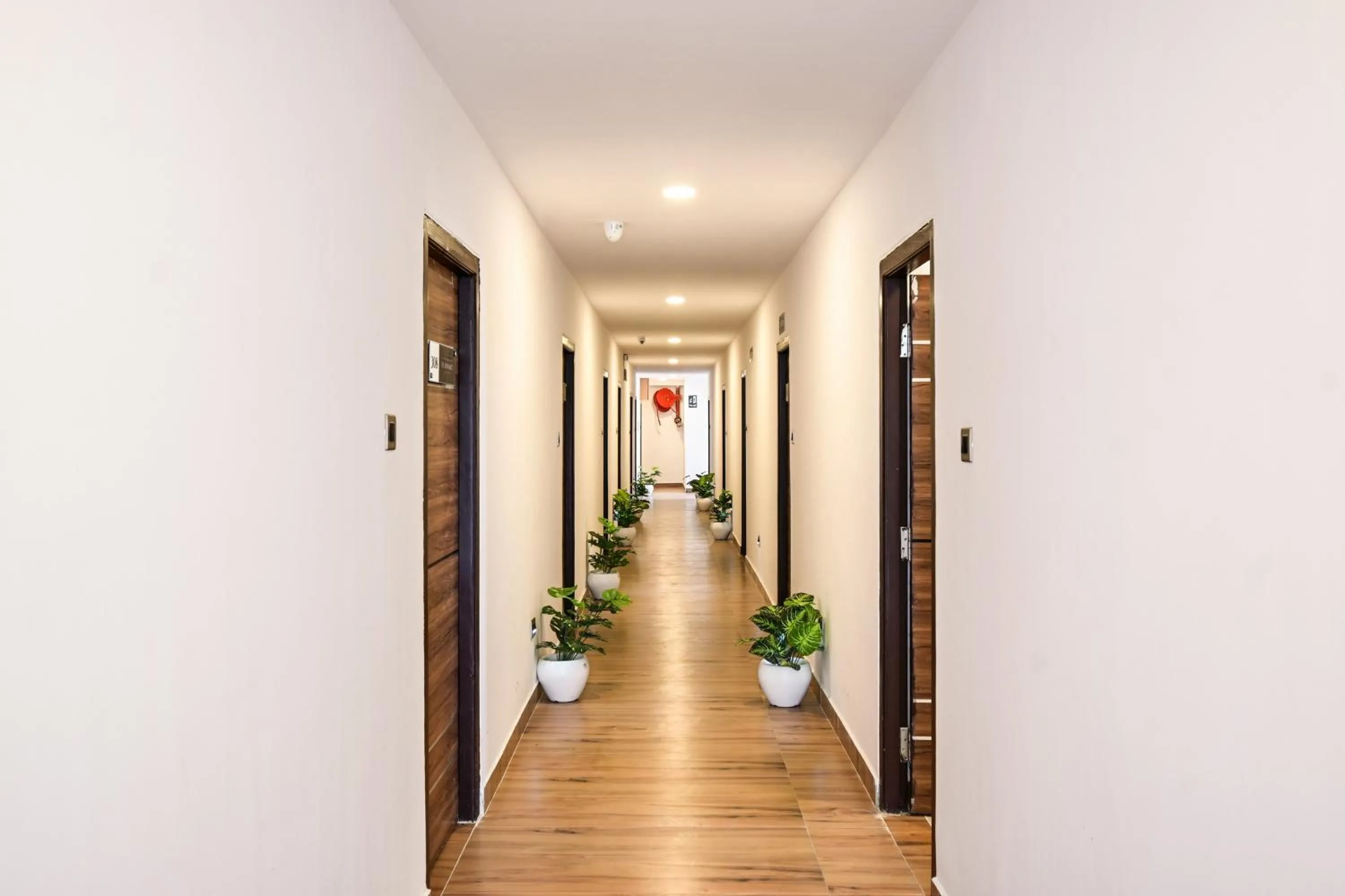 Lobby or reception in Super Townhouse De Alphabet Karmanghat