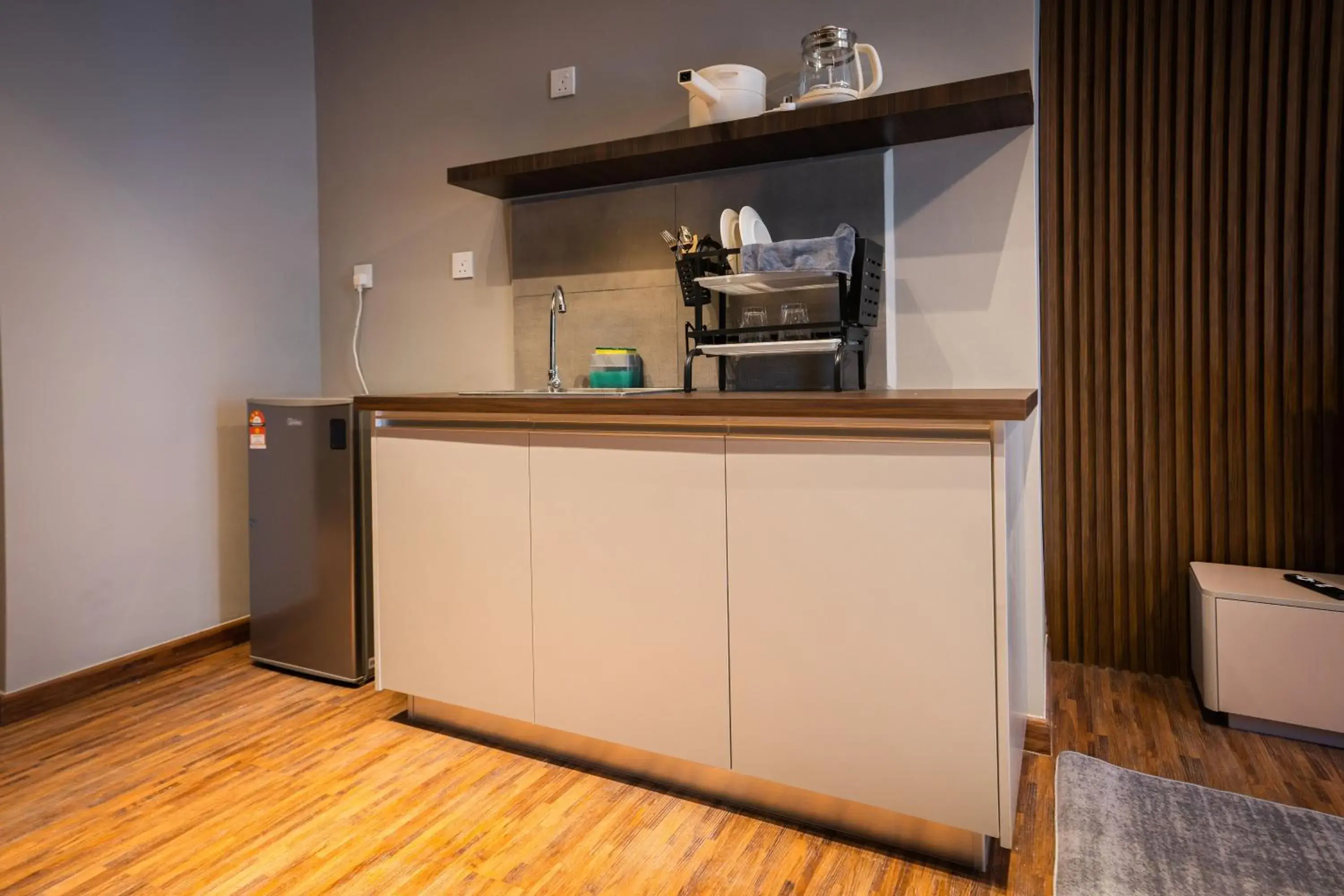 Kitchen or kitchenette in K Avenue by CAIRO Kitchen or kitchenette in K Avenue by CAIRO