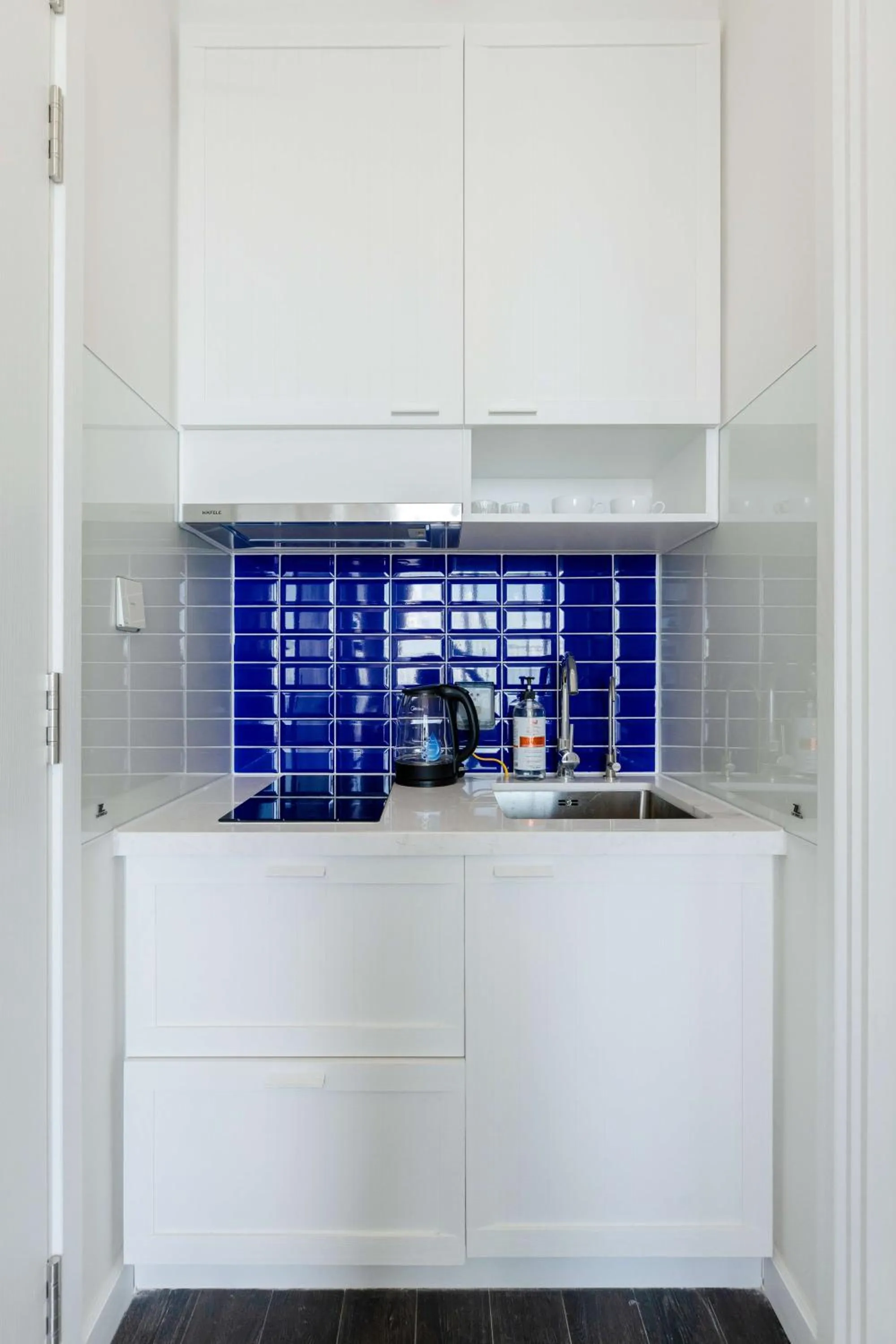 Kitchen or kitchenette in Rosie Hillside Seaview Phu Quoc Apartment