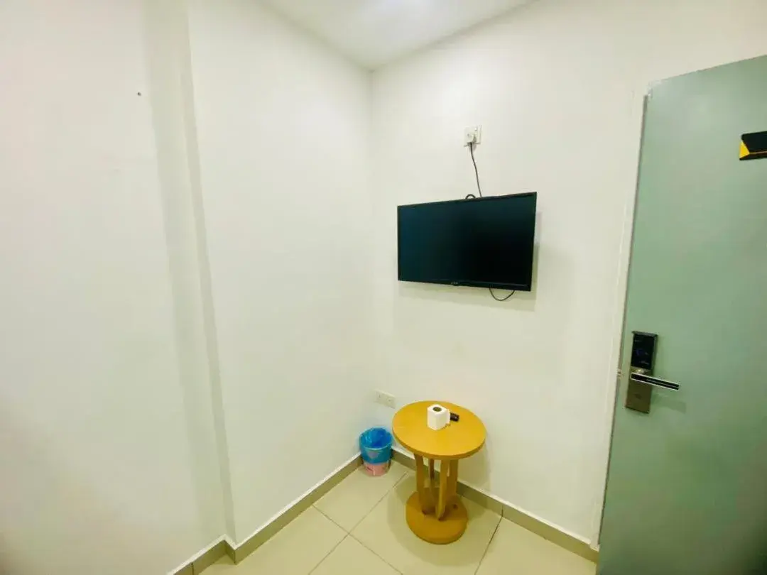 SAND HOTEL SAND HOTEL