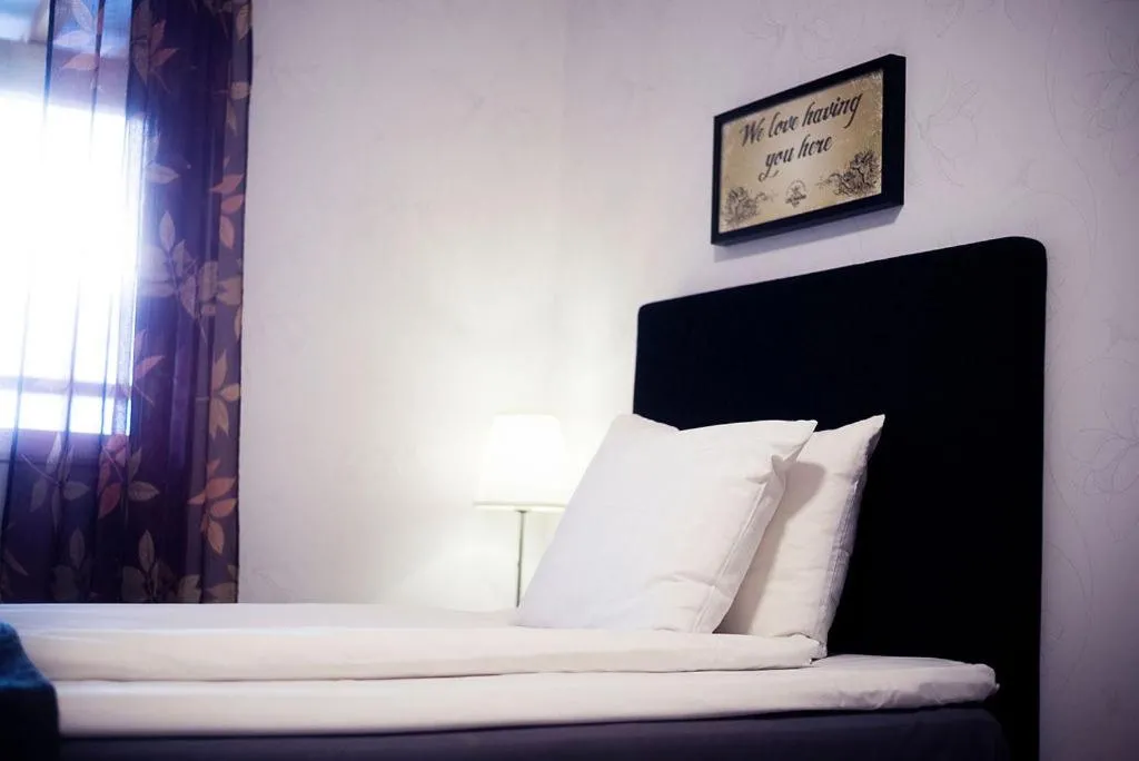 Bed in Lilla Hotellet