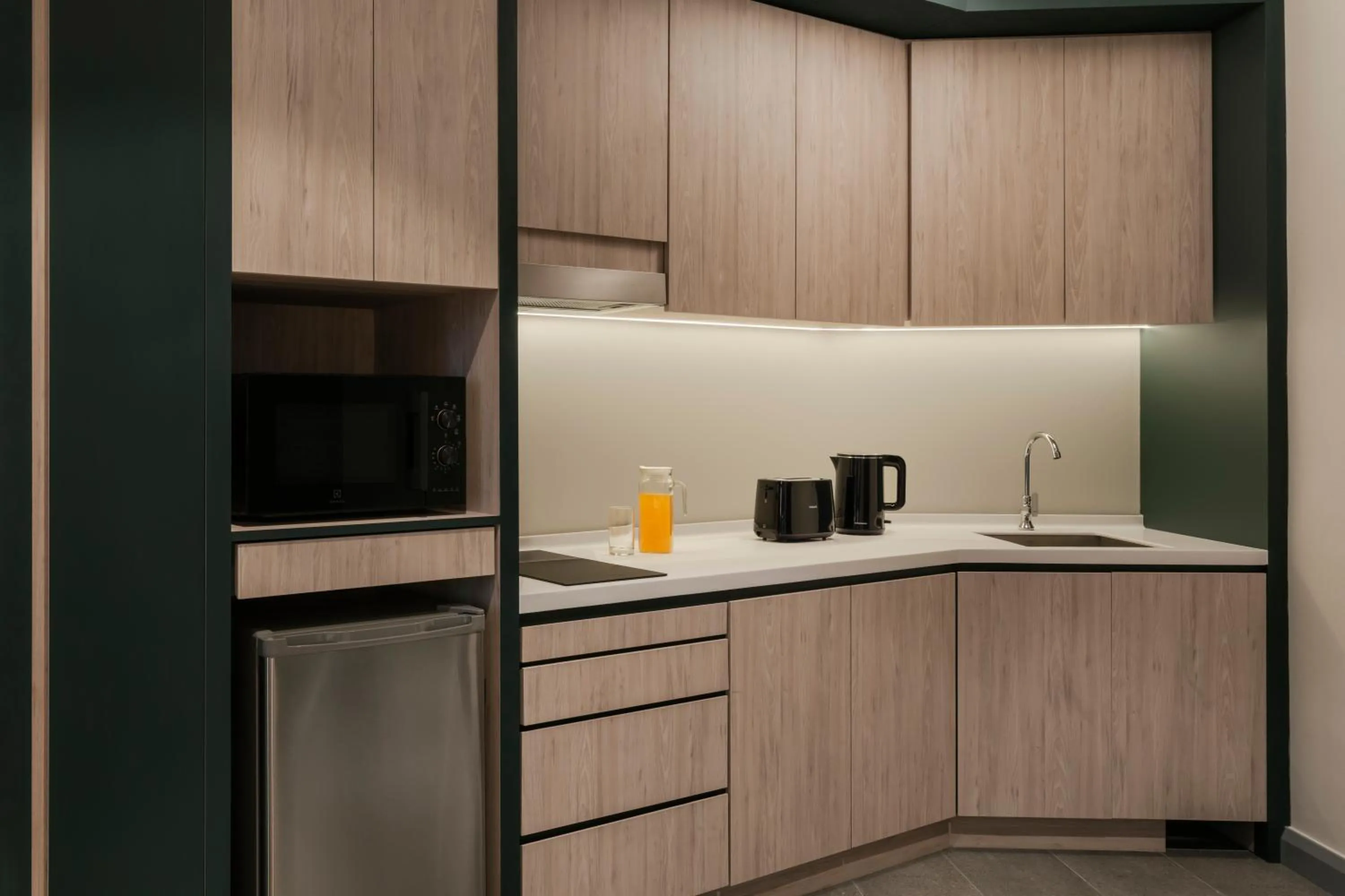 Kitchen or kitchenette in Citadines Waterfront Kota Kinabalu