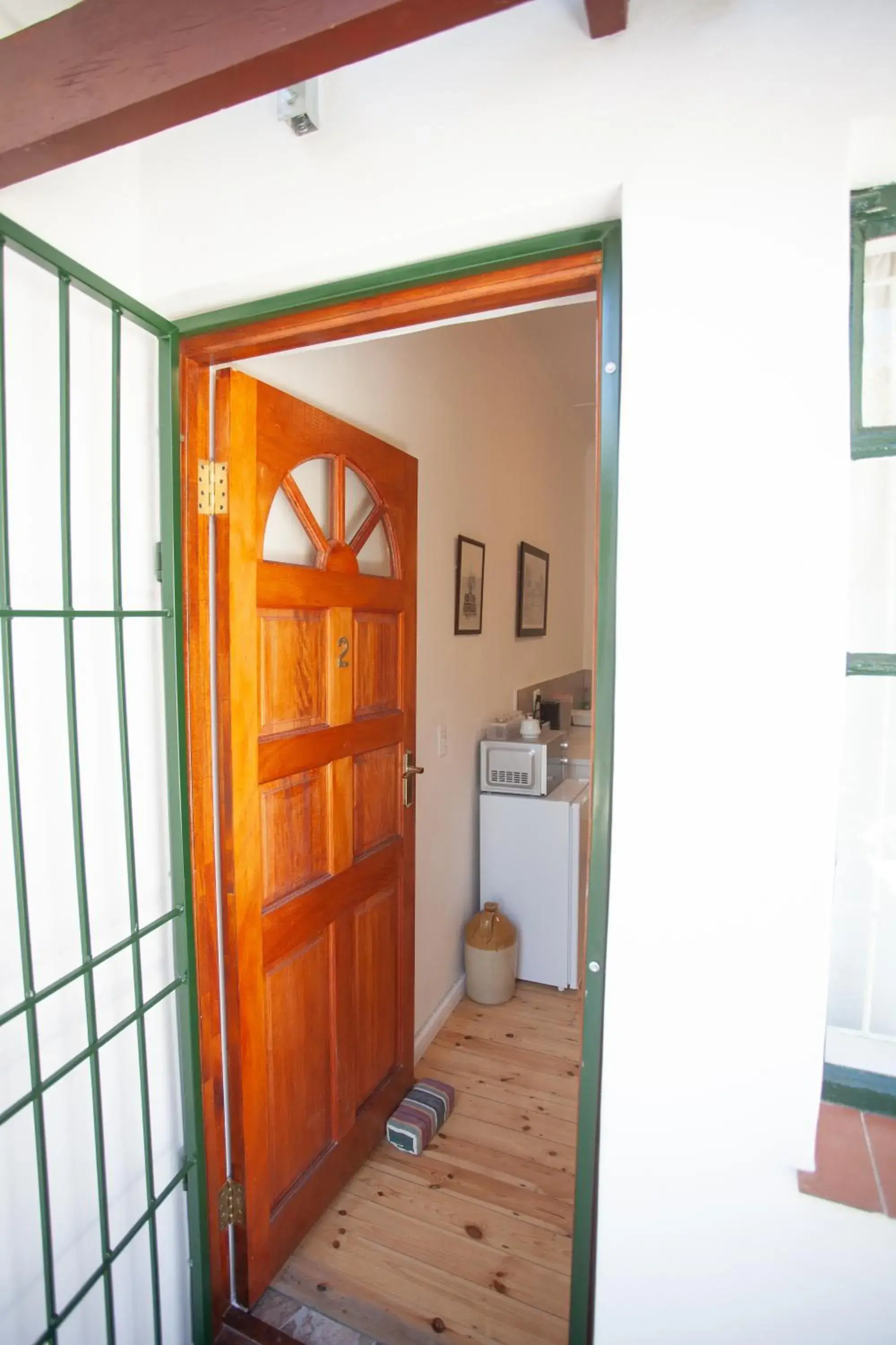 One-Bedroom Apartment in 4 Rothman Street B&B One-Bedroom Apartment in 4 Rothman Street B&B