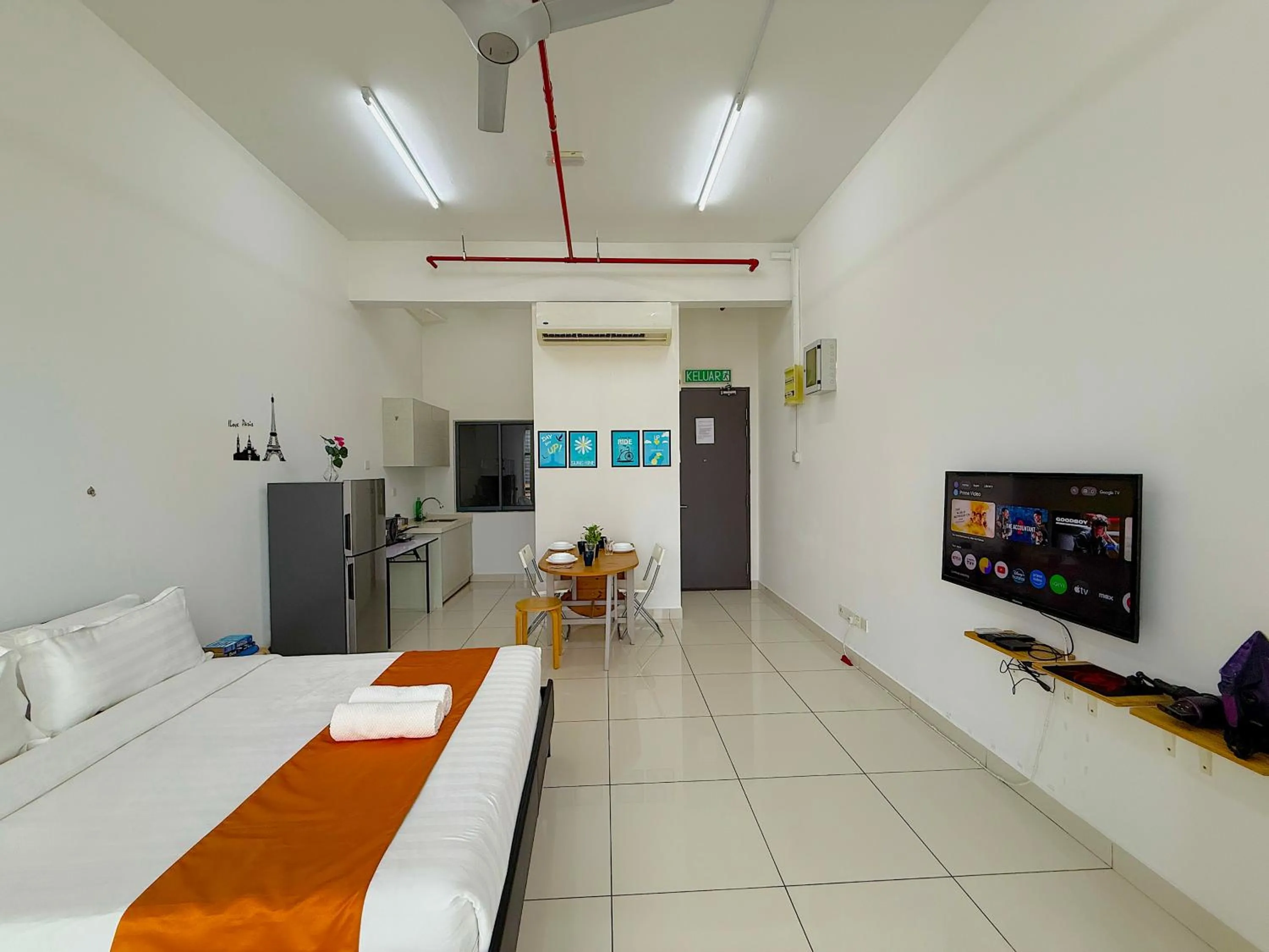 Photo of the whole room, Bed in 3 Towers Jalan Ampang By Serenity Vacation Homes