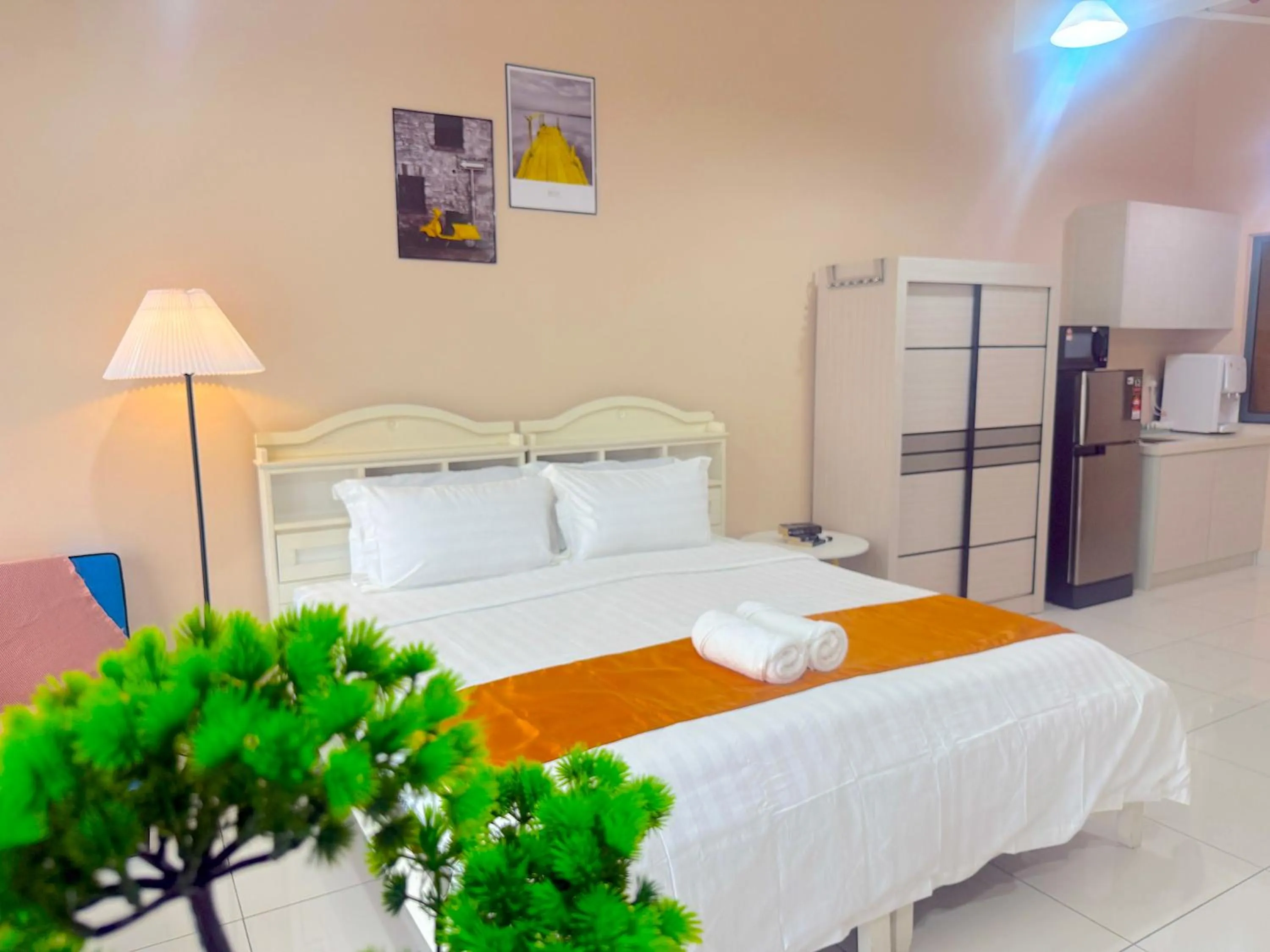 Photo of the whole room, Bed in 3 Towers Jalan Ampang By Serenity Vacation Homes