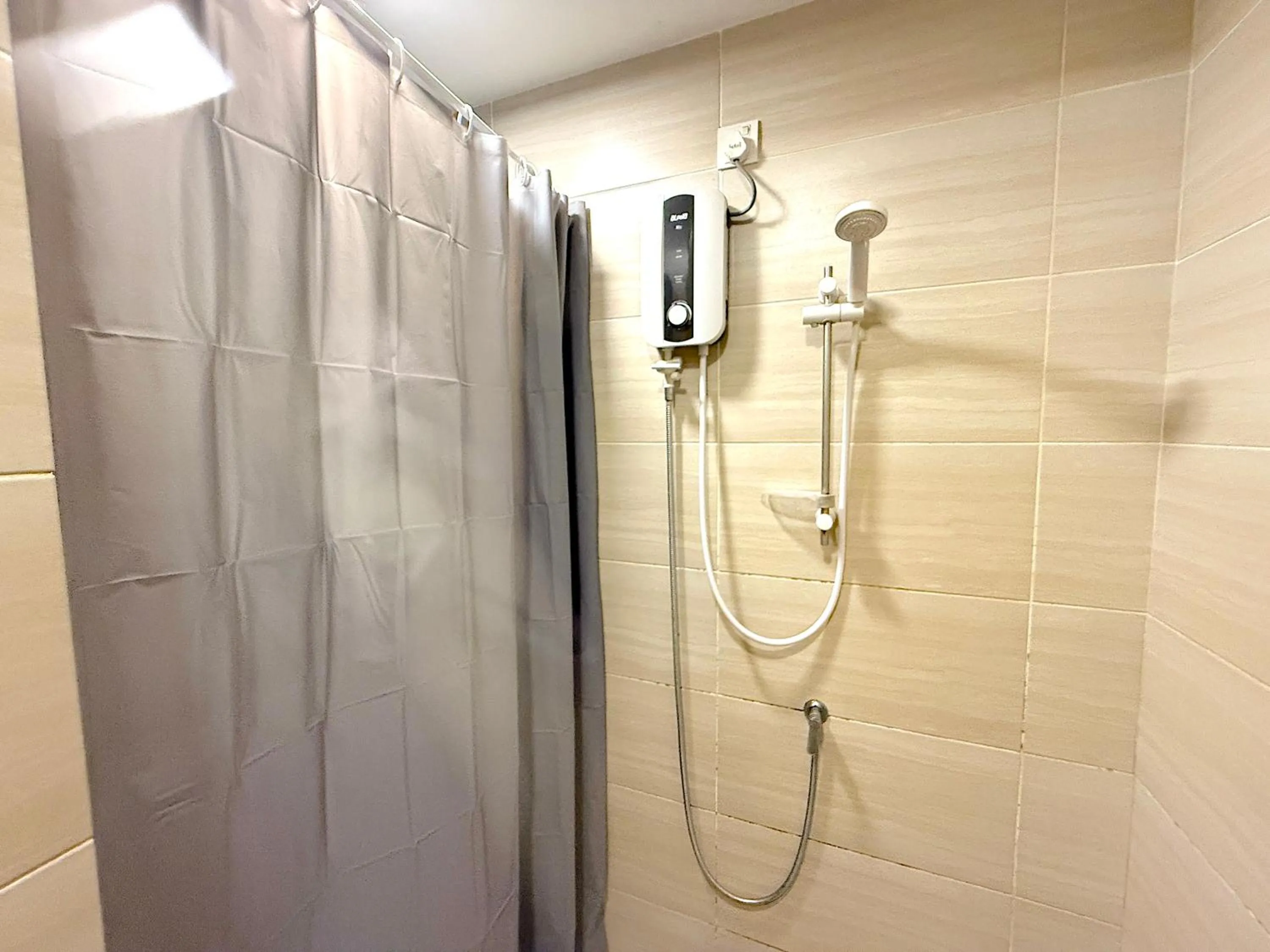 Shower in 3 Towers Jalan Ampang By Serenity Vacation Homes