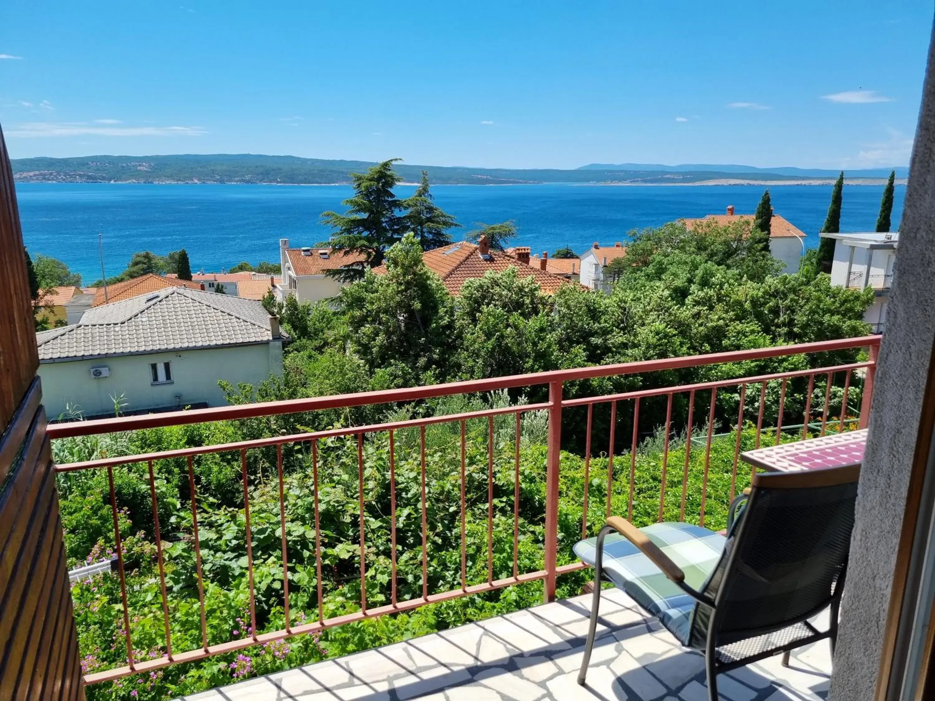 BUBI Apartments with sea view near sandy beach BUBI Apartments with sea view near sandy beach