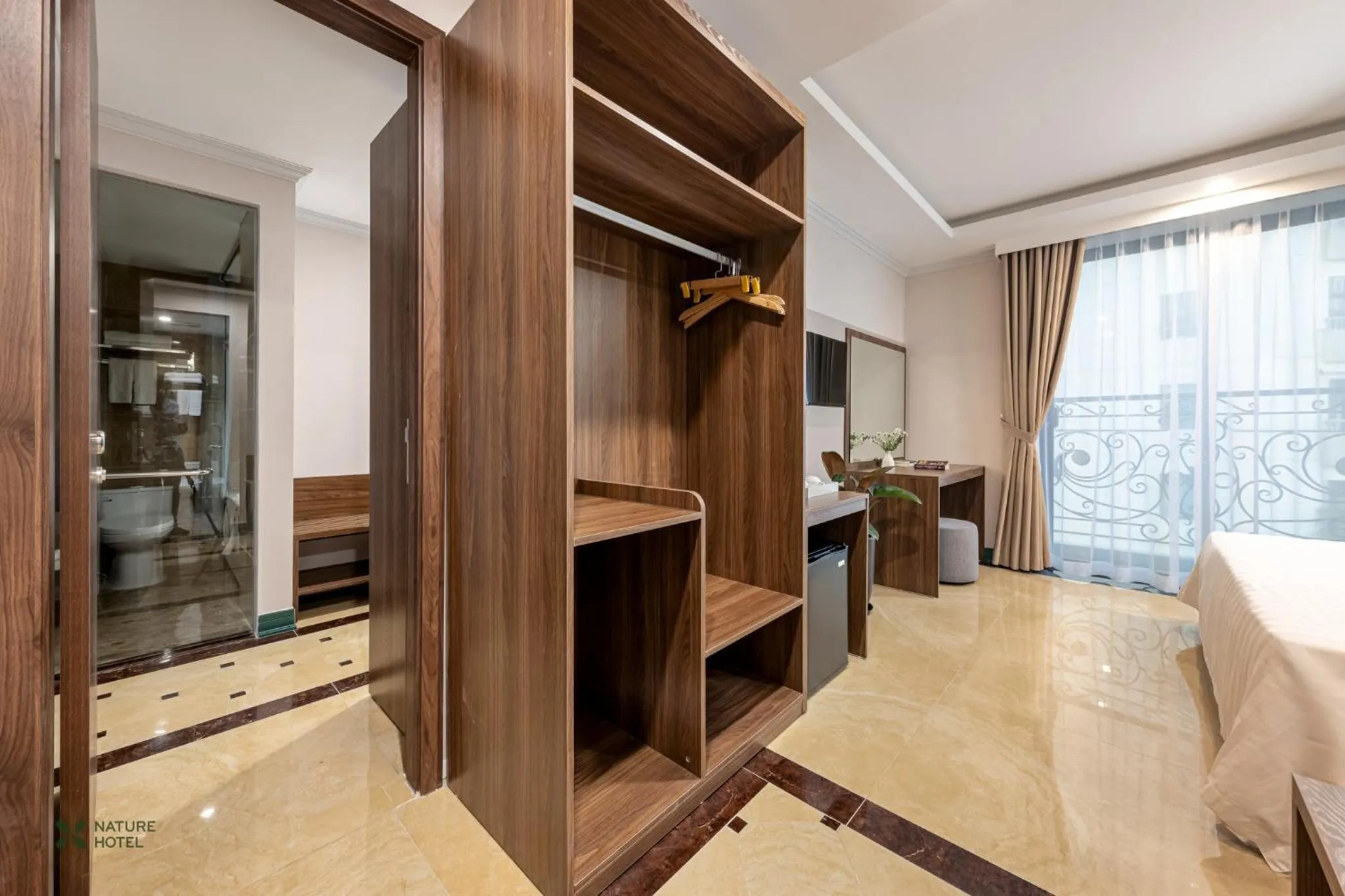 Area and facilities in Nature Hotel