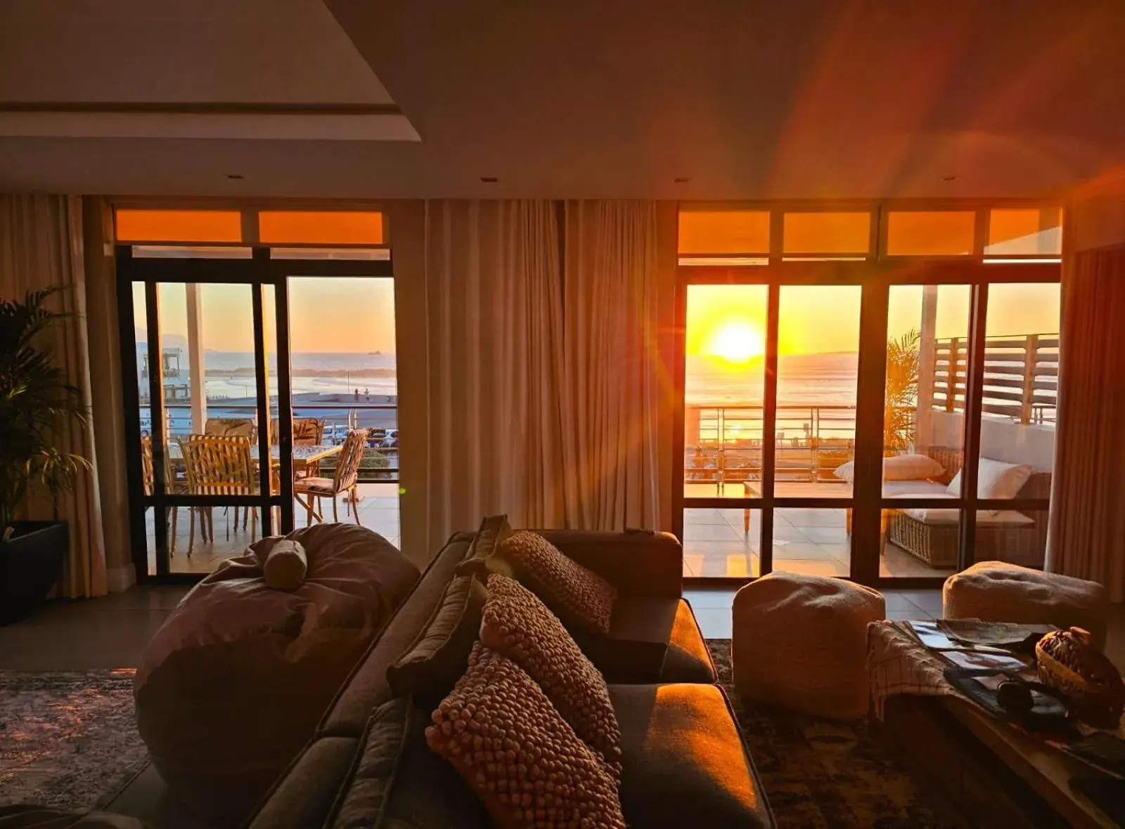 Eden Paradise Penthouse Eden on the Bay Eden Paradise Penthouse Eden on the Bay