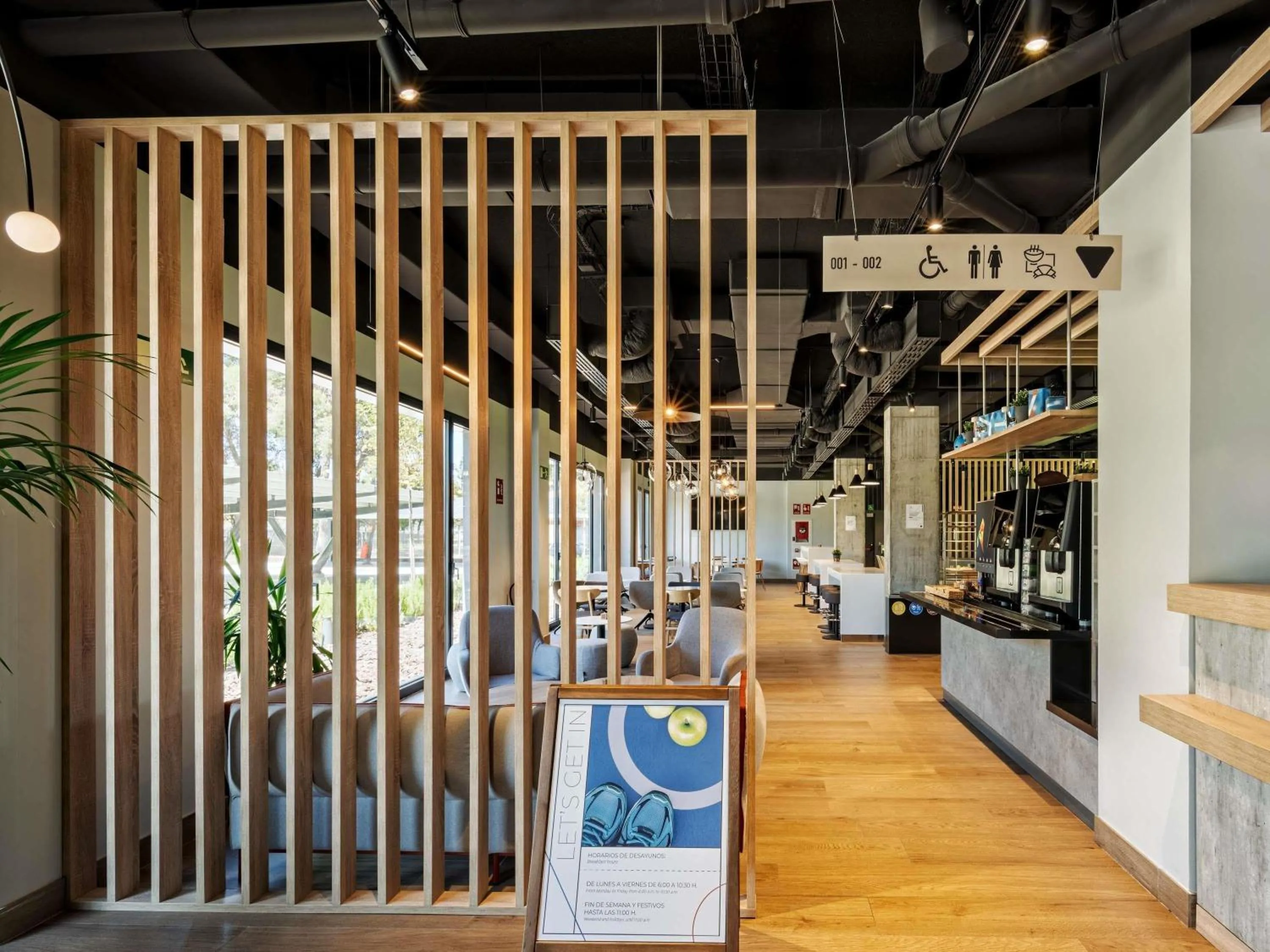 Breakfast in ibis budget Madrid Aeropuerto