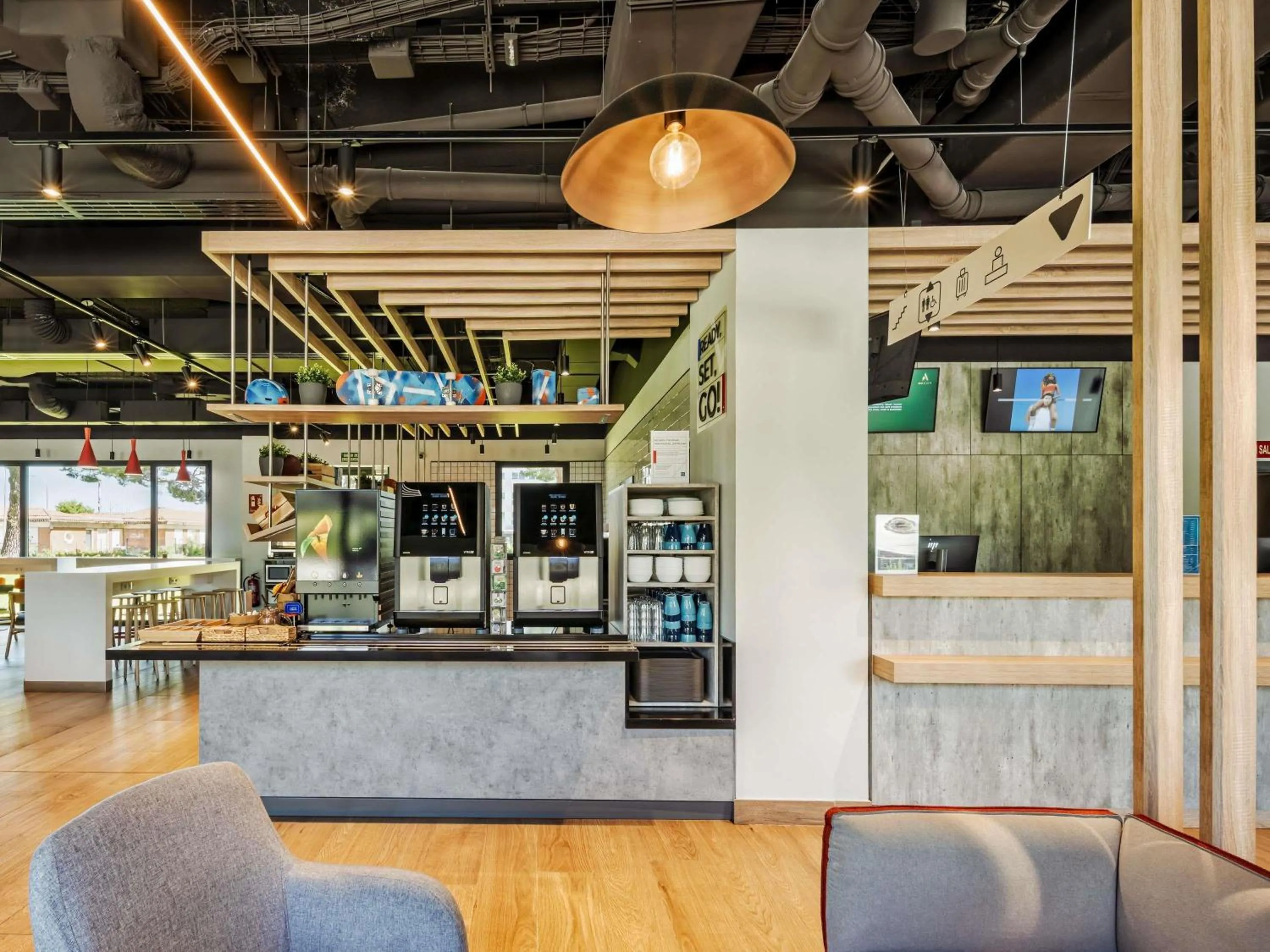 Breakfast in ibis budget Madrid Aeropuerto