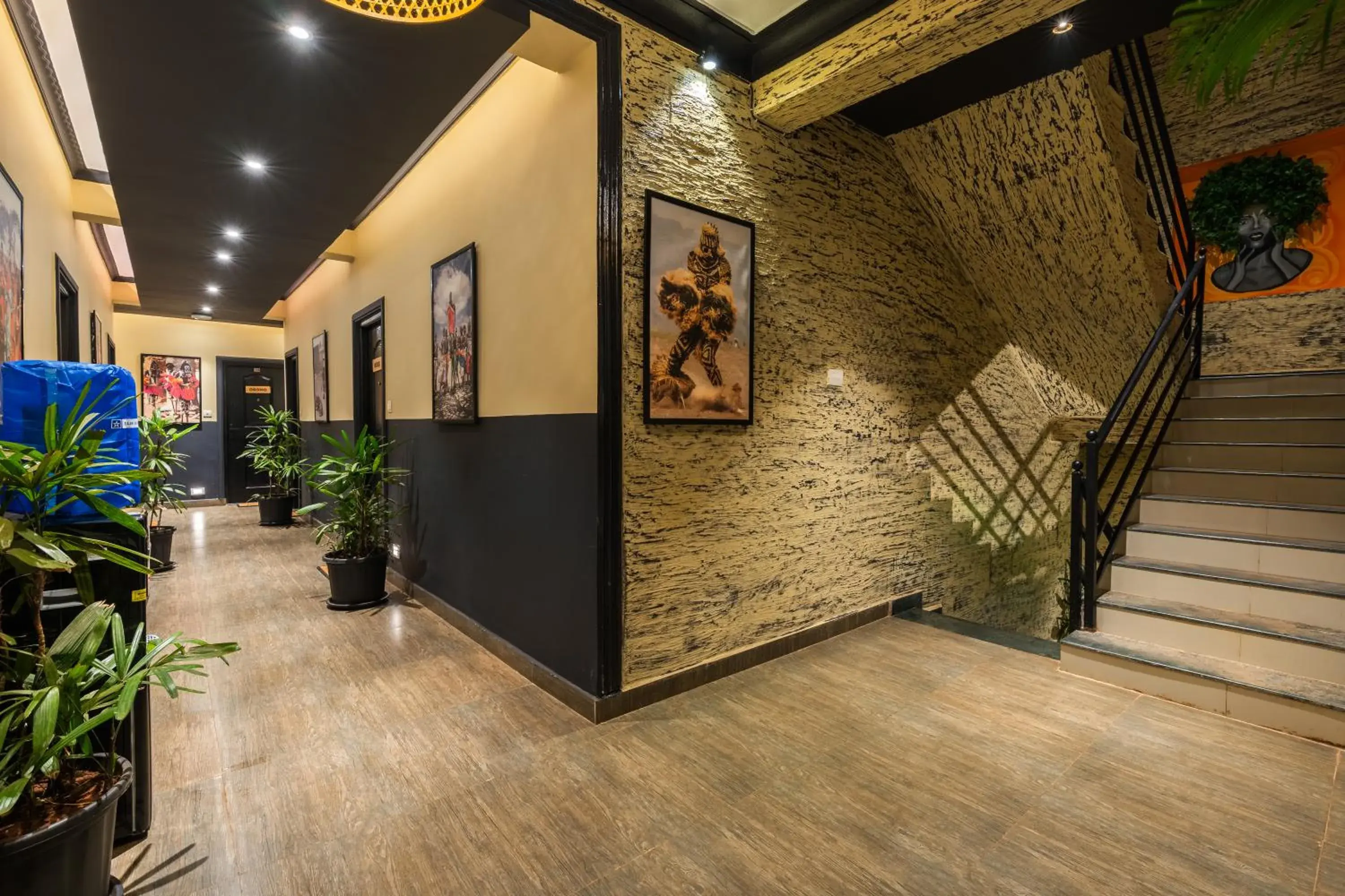 Property building in Whoopers Boutique Hotel Morjim Property building in Whoopers Boutique Hotel Morjim