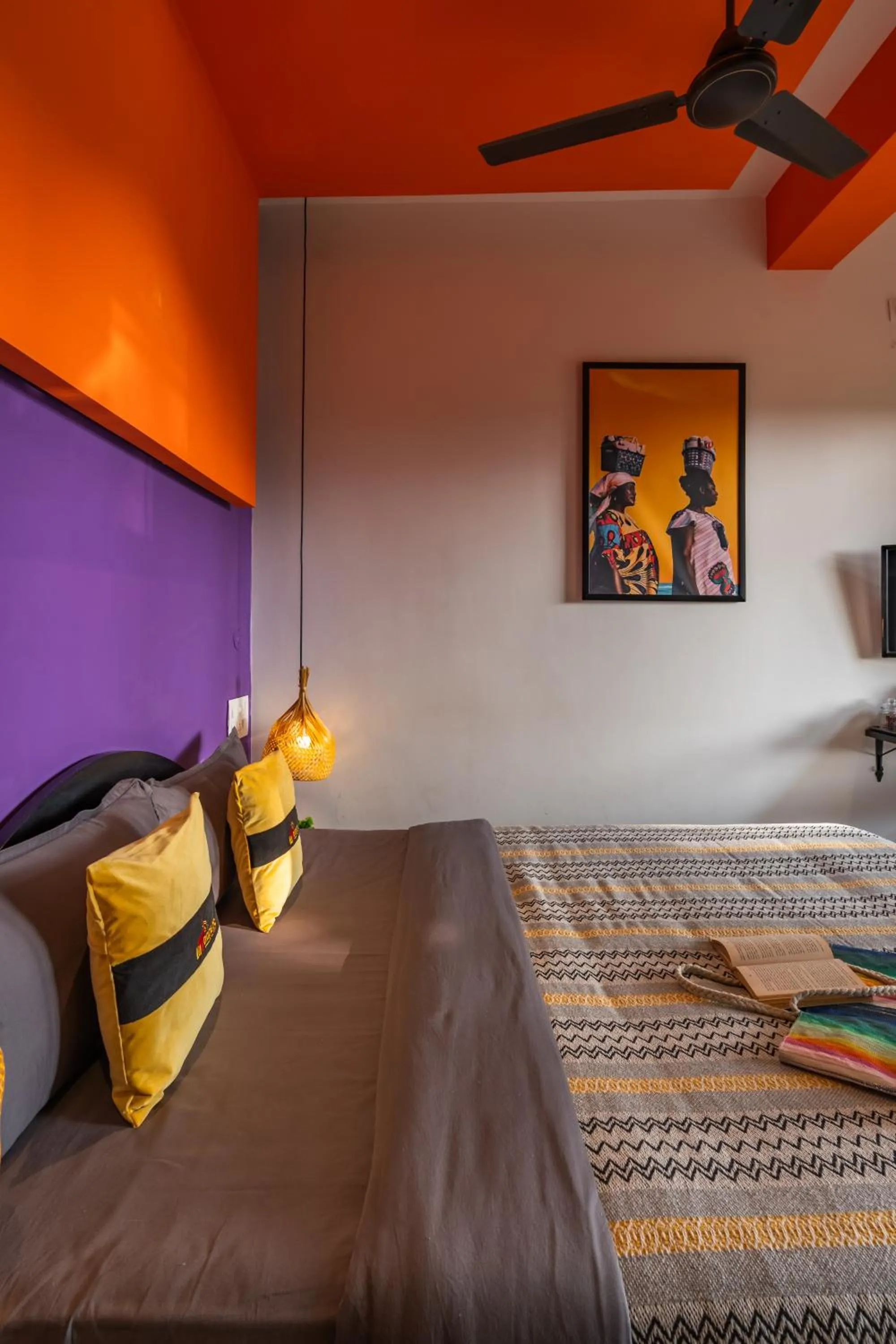 Bed in Whoopers Boutique Hotel Morjim