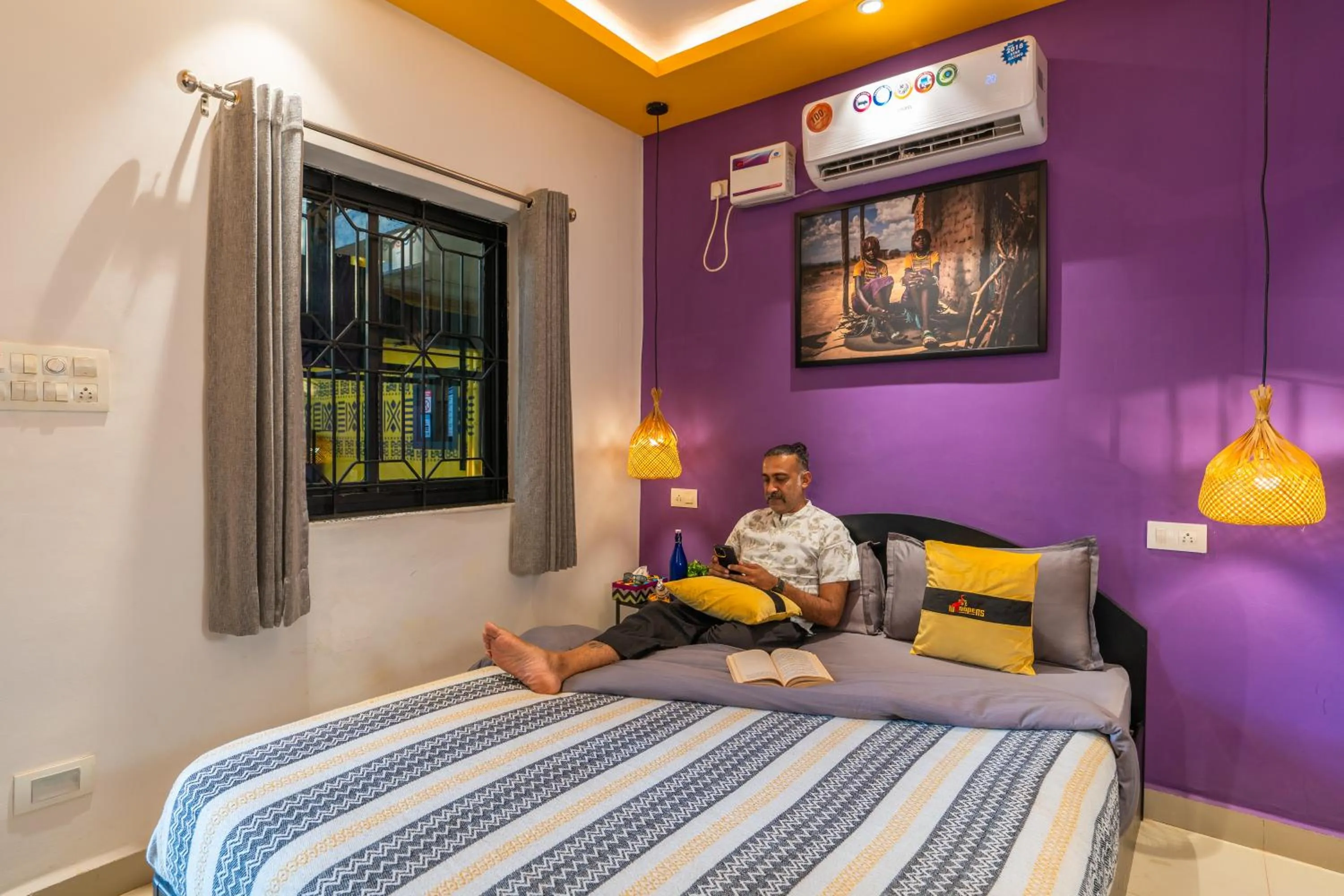 Bed in Whoopers Boutique Hotel Morjim