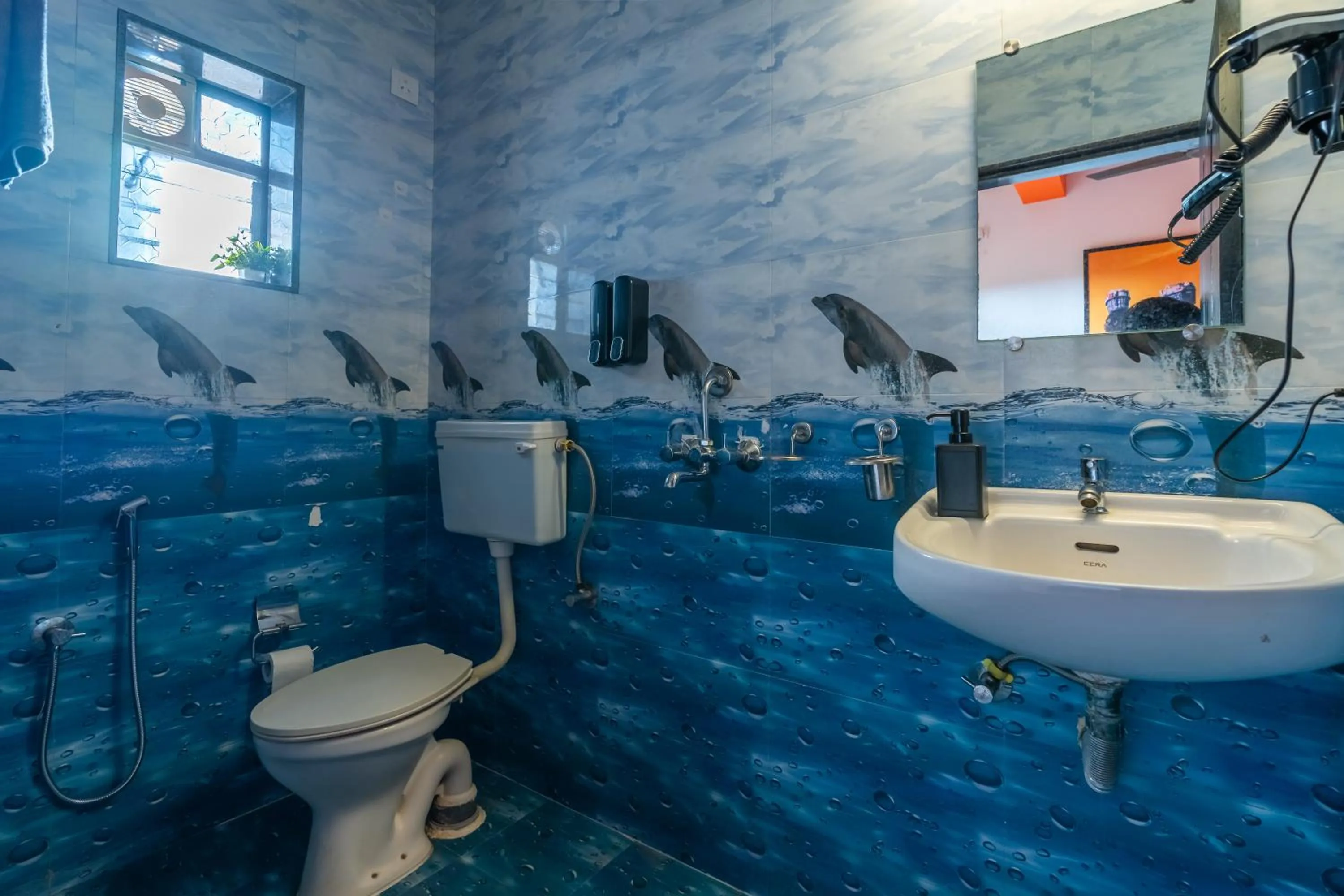 Shower in Whoopers Boutique Hotel Morjim