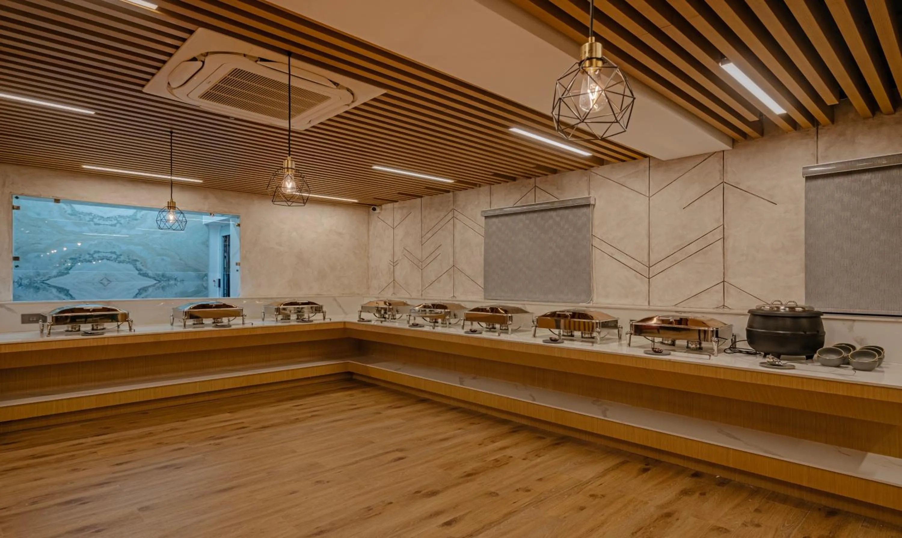 Dining area in Treebo Premium D Consulate