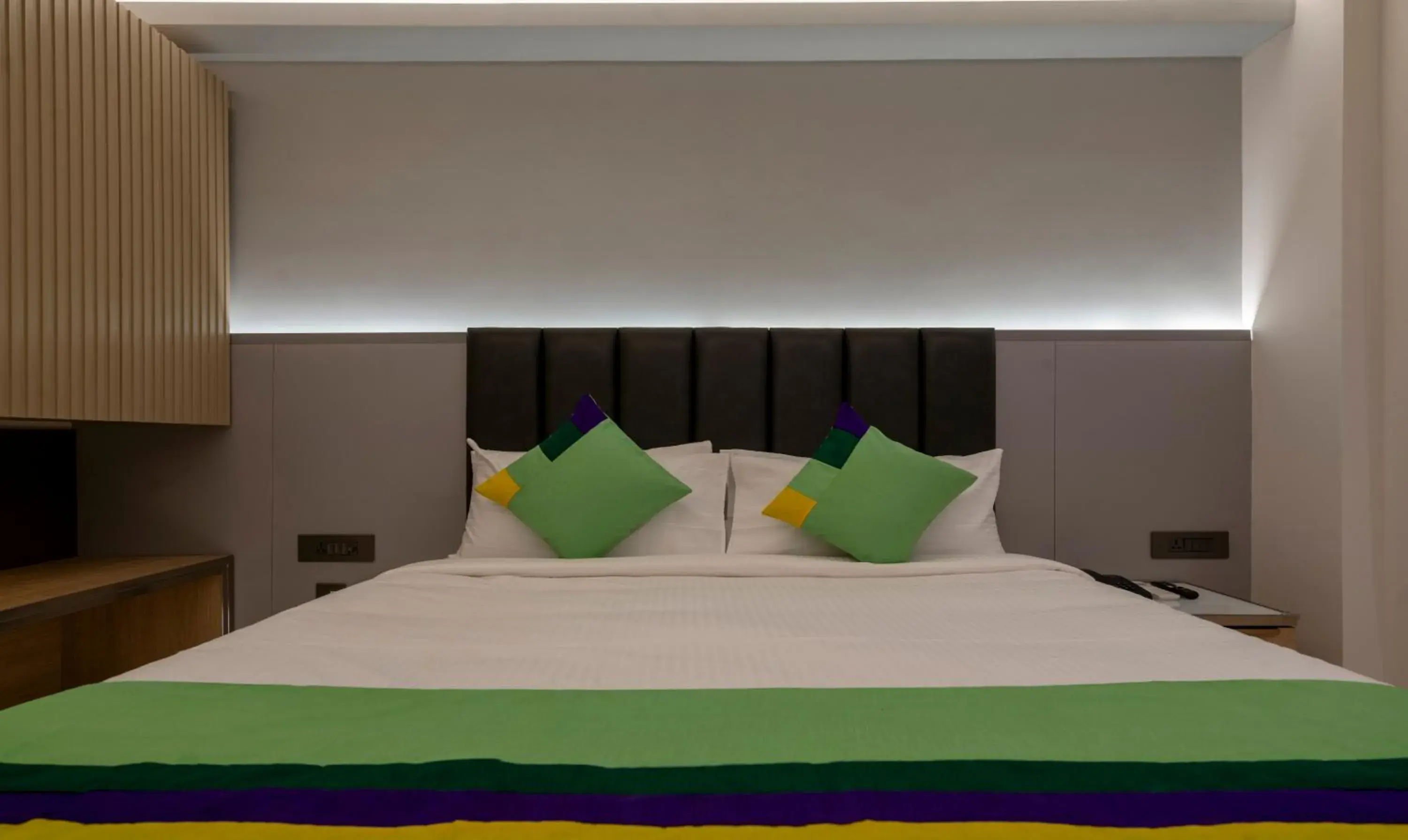 Bedroom, Bed in Treebo Premium D Consulate Bedroom, Bed in Treebo Premium D Consulate