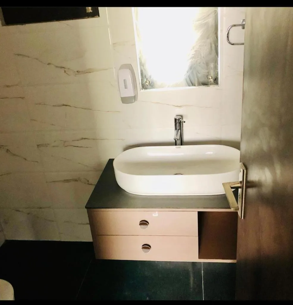 Bathroom in The highland hotel