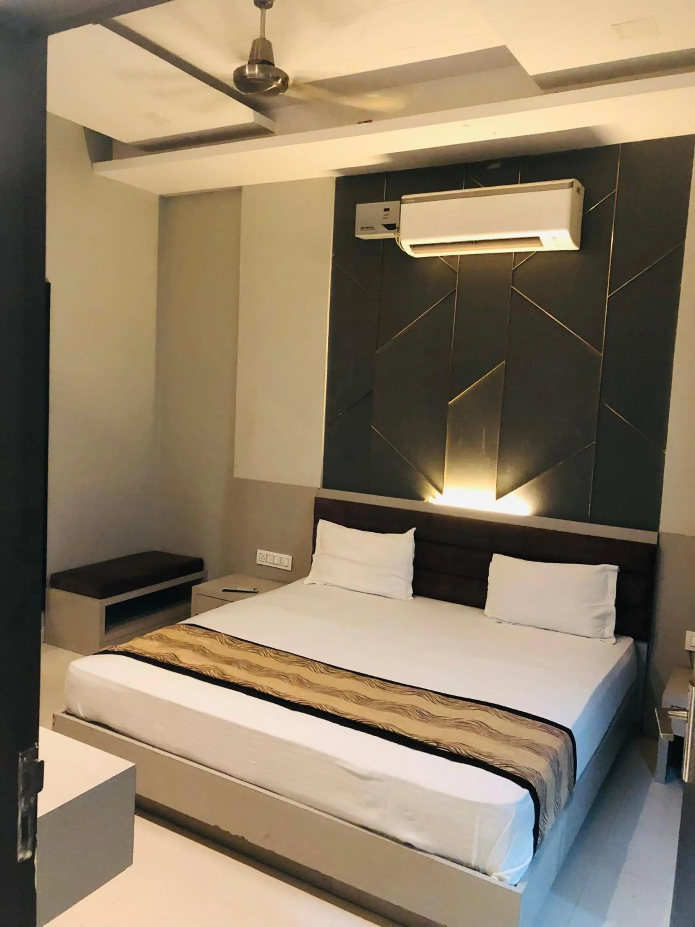 Bed in The highland hotel
