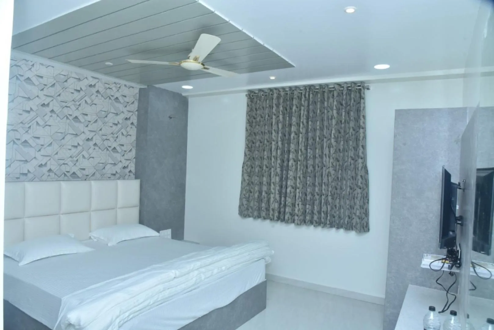 Bed in Annapurna executive 