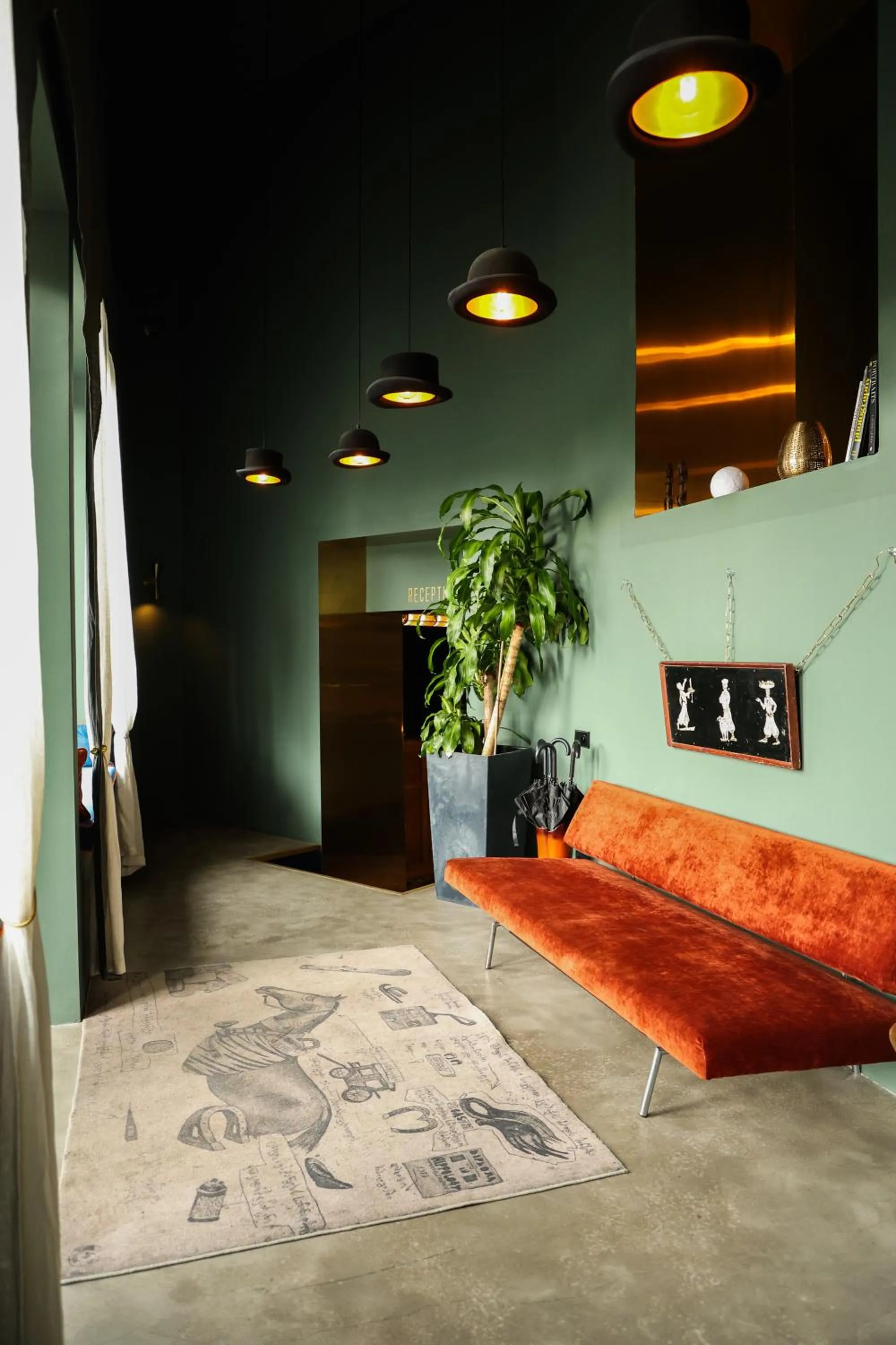 Seating area in Zorba&Bond Boutique Hotel