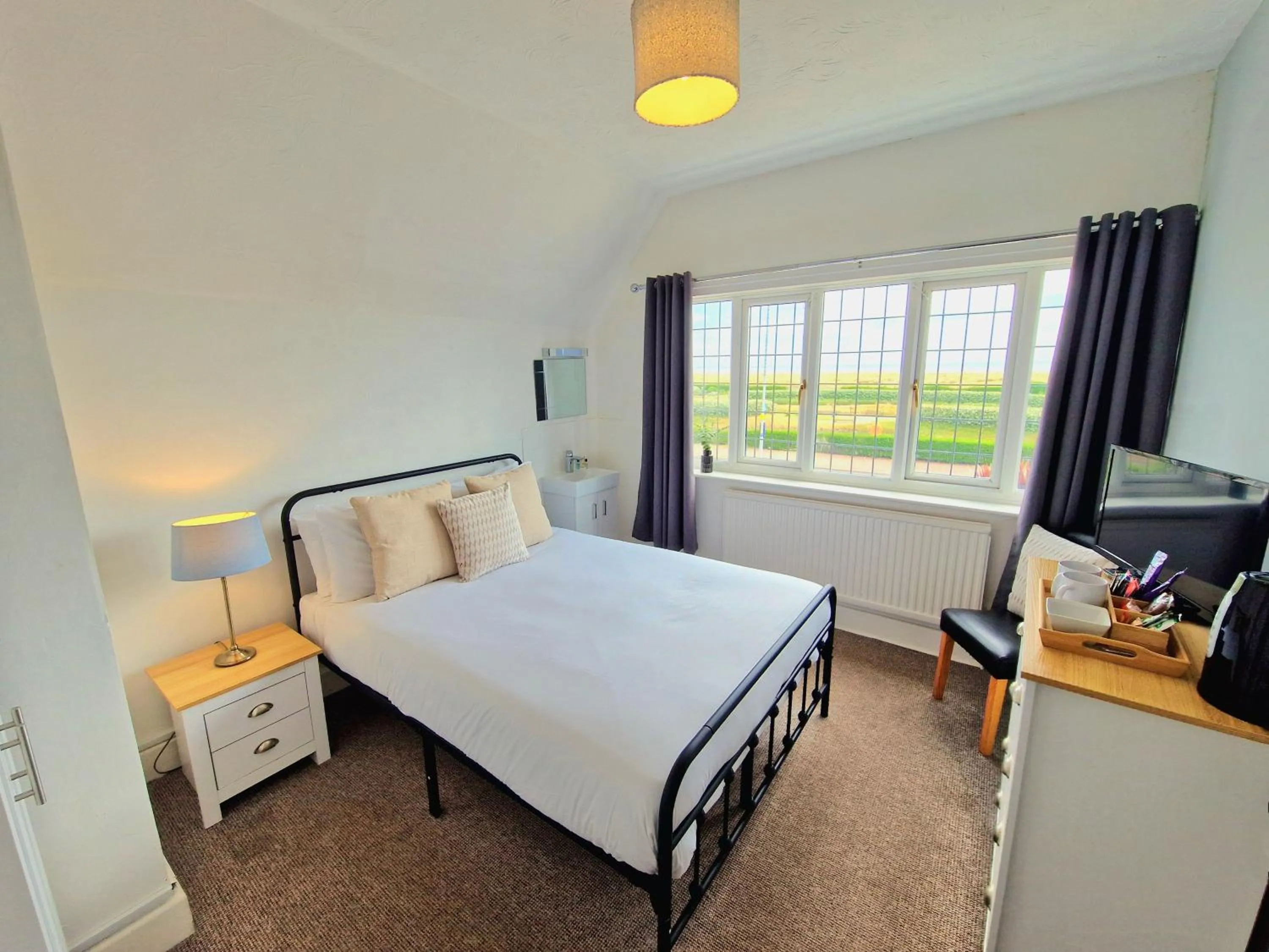 Bed in The Kensington