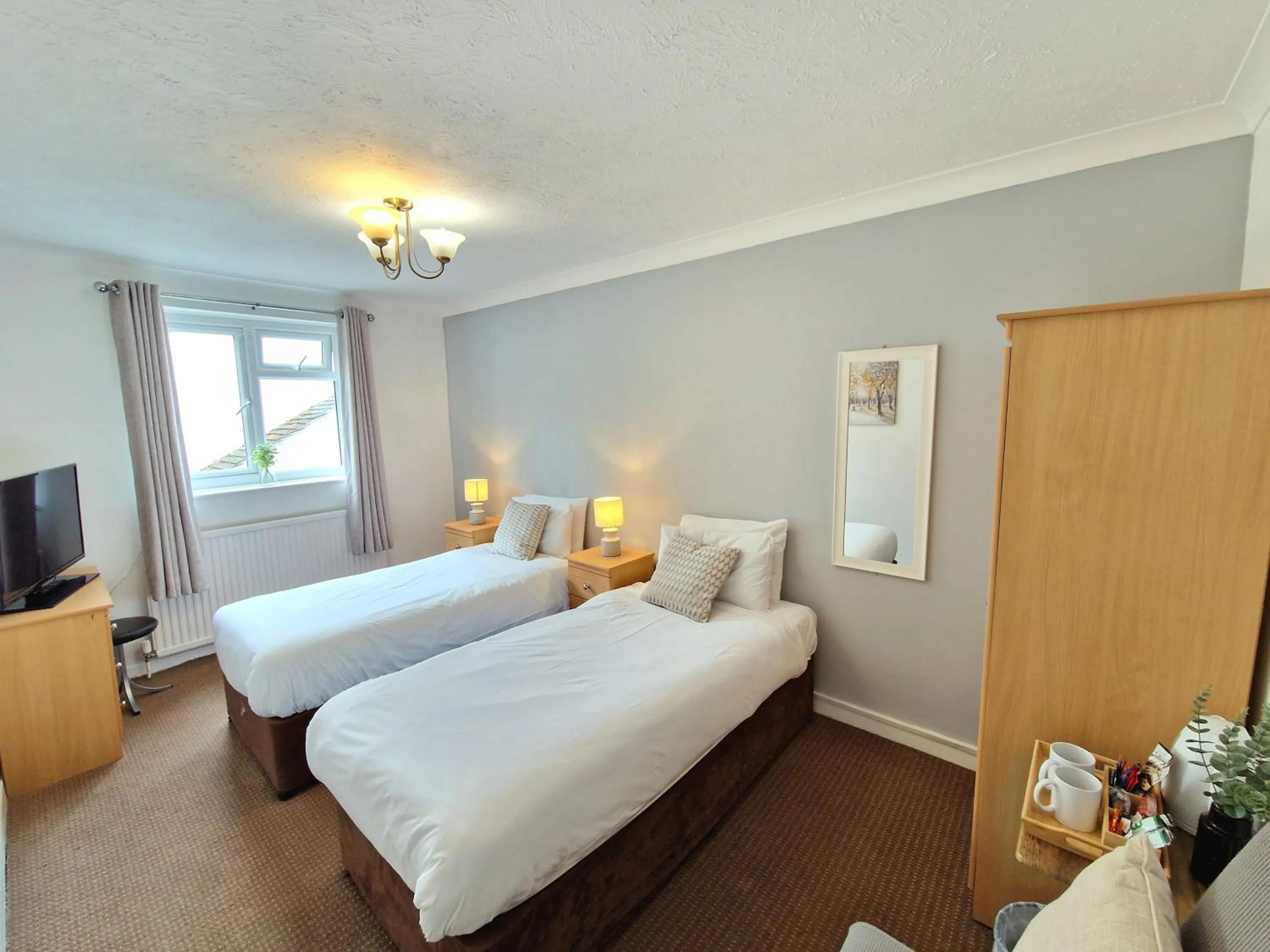 Bedroom, Bed in The Kensington