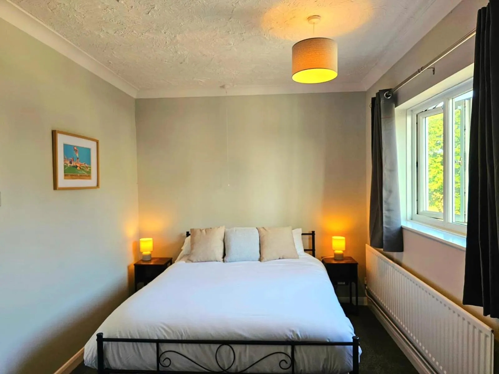 Bedroom, Bed in The Kensington