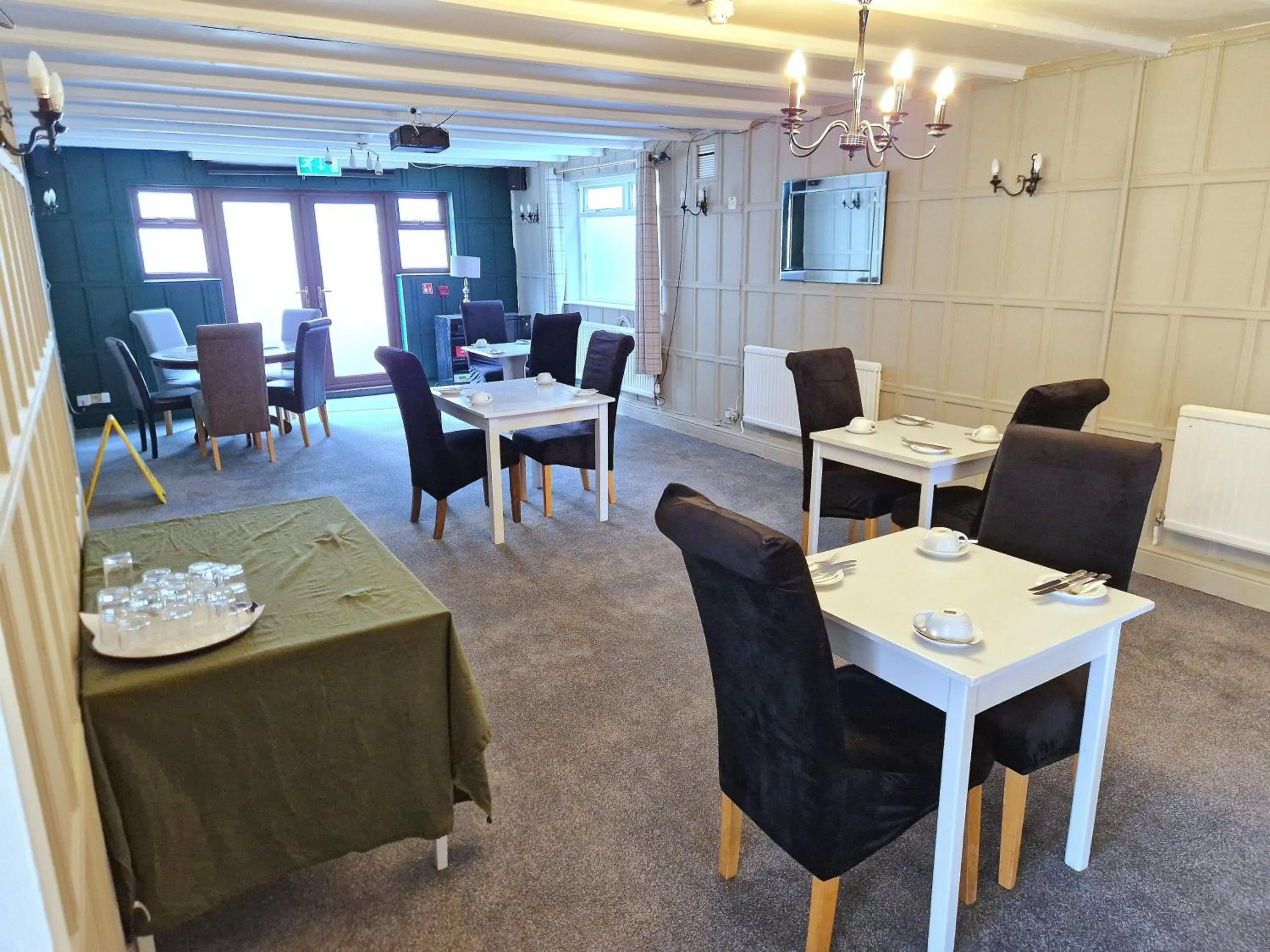 Breakfast in The Kensington