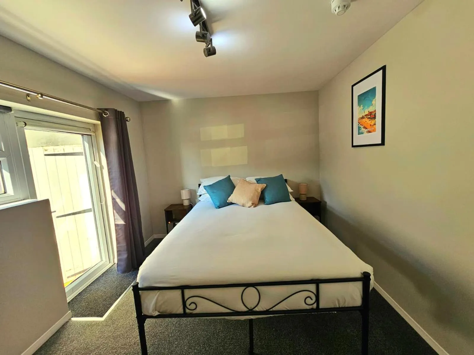 Balcony/Terrace, Bed in The Kensington