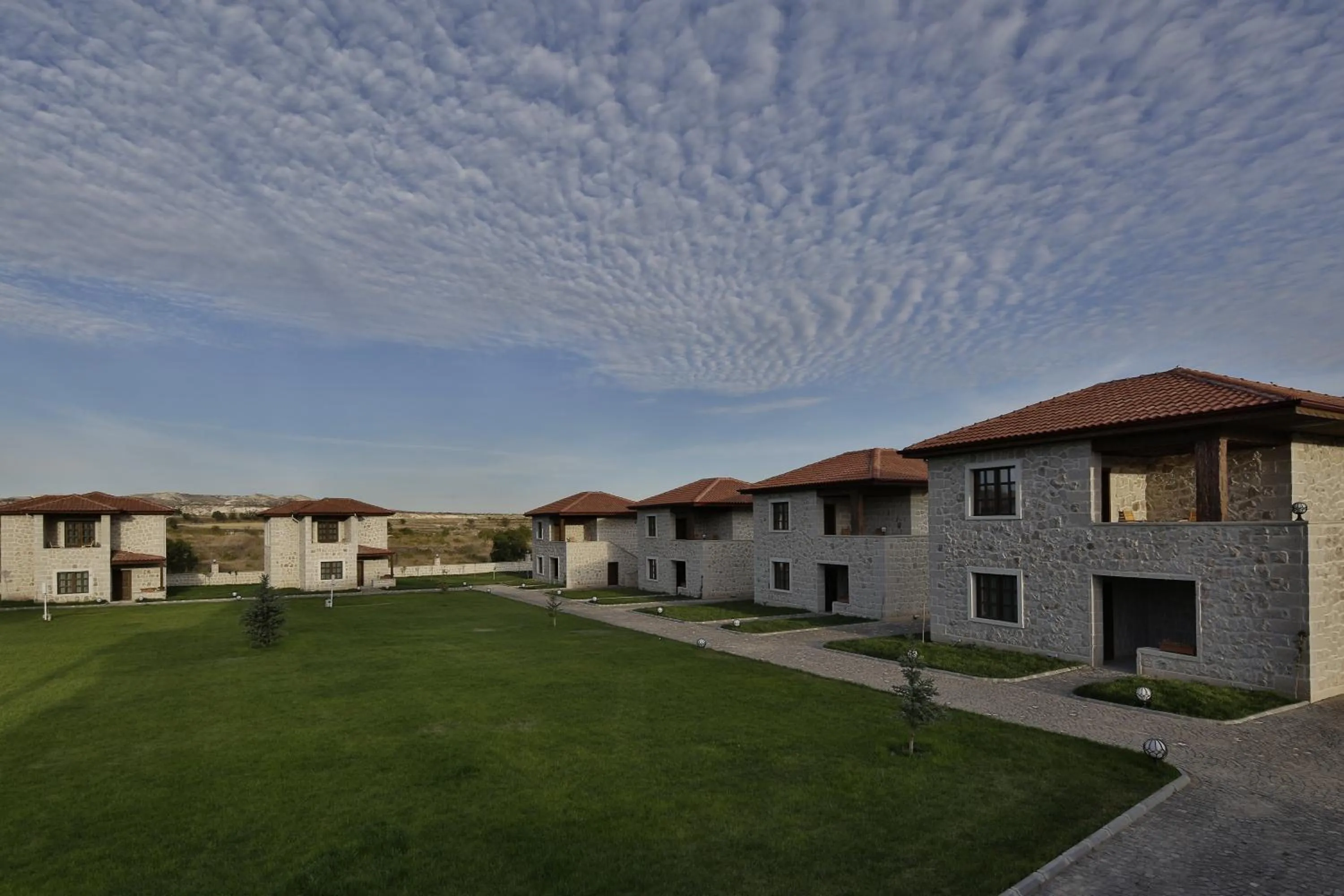 Garden in ELEVRES STONE HOUSE HOTEL