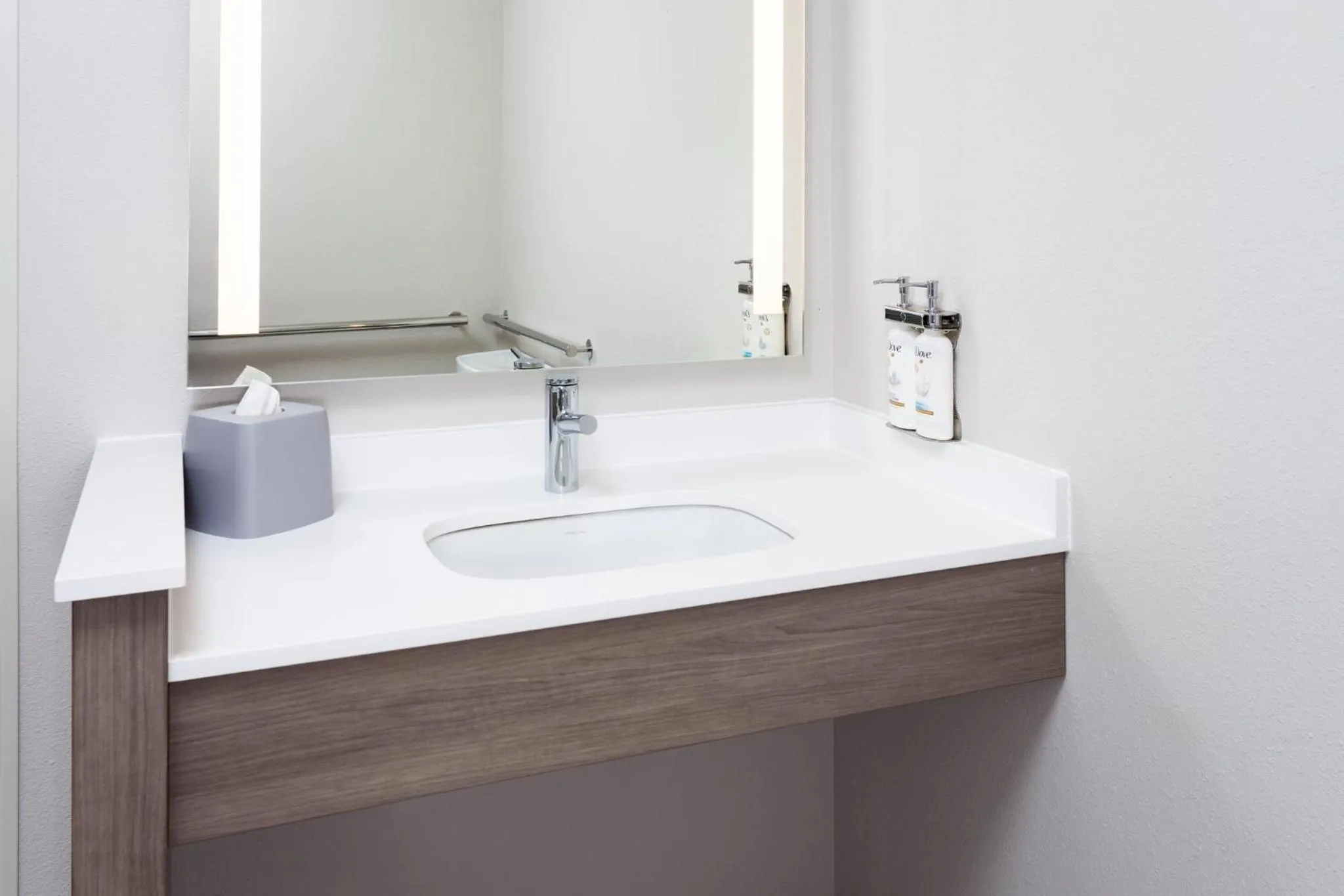 Bathroom in Holiday Inn Express & Suites Reedsburg - Dells Area by IHG