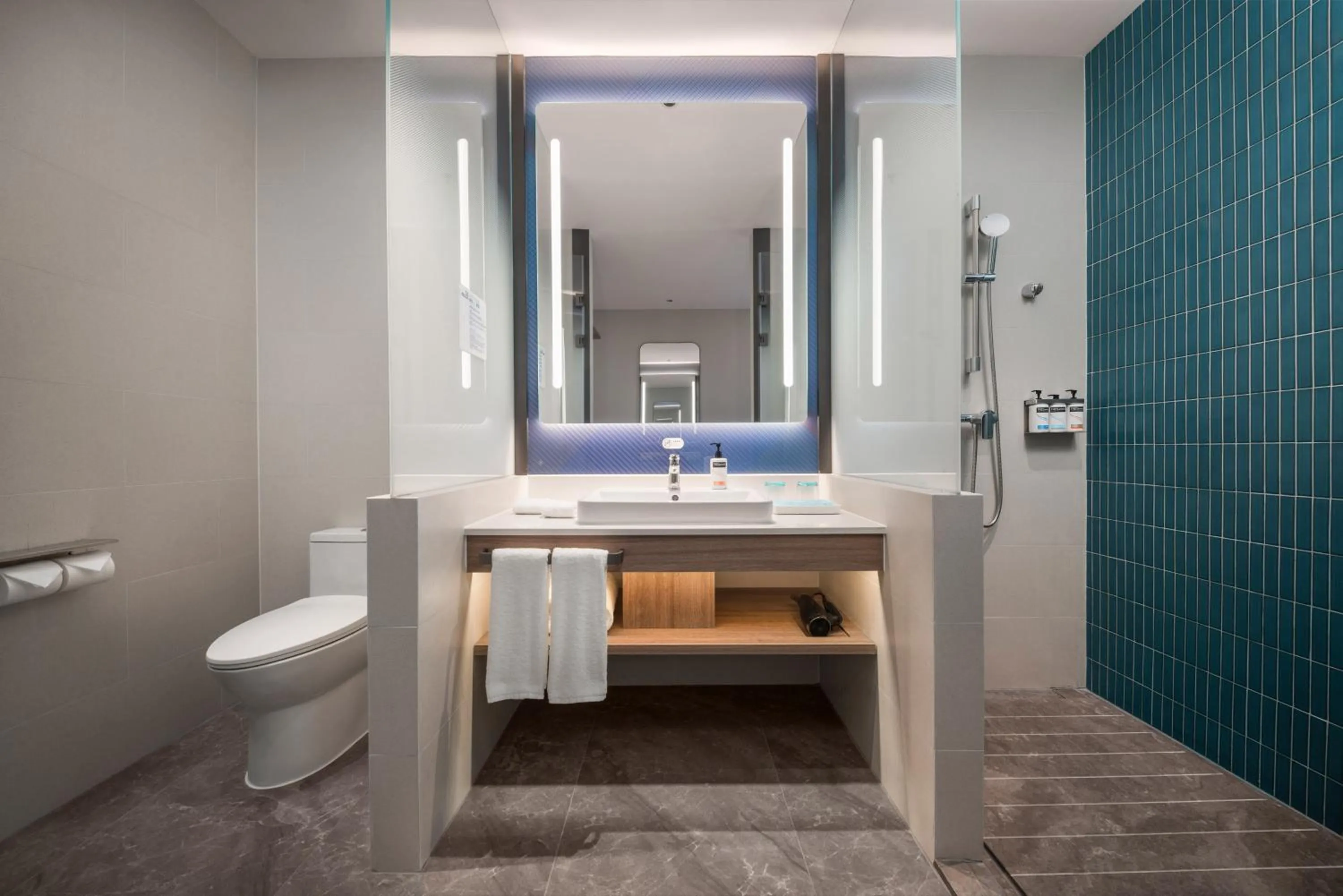 Bathroom in Holiday Inn Express Shenzhen Futian Center by IHG