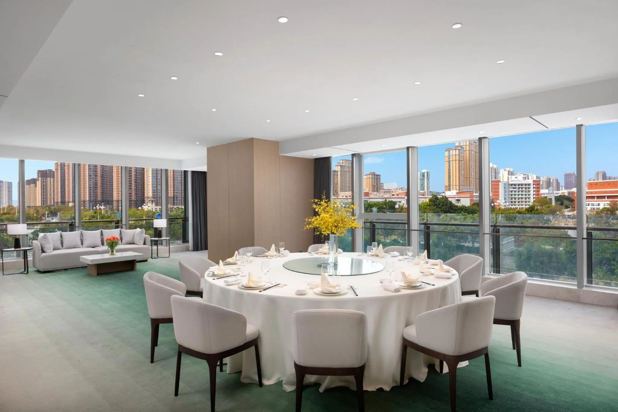 Meeting/conference room in Holiday Inn Quanzhou Donghai by IHG