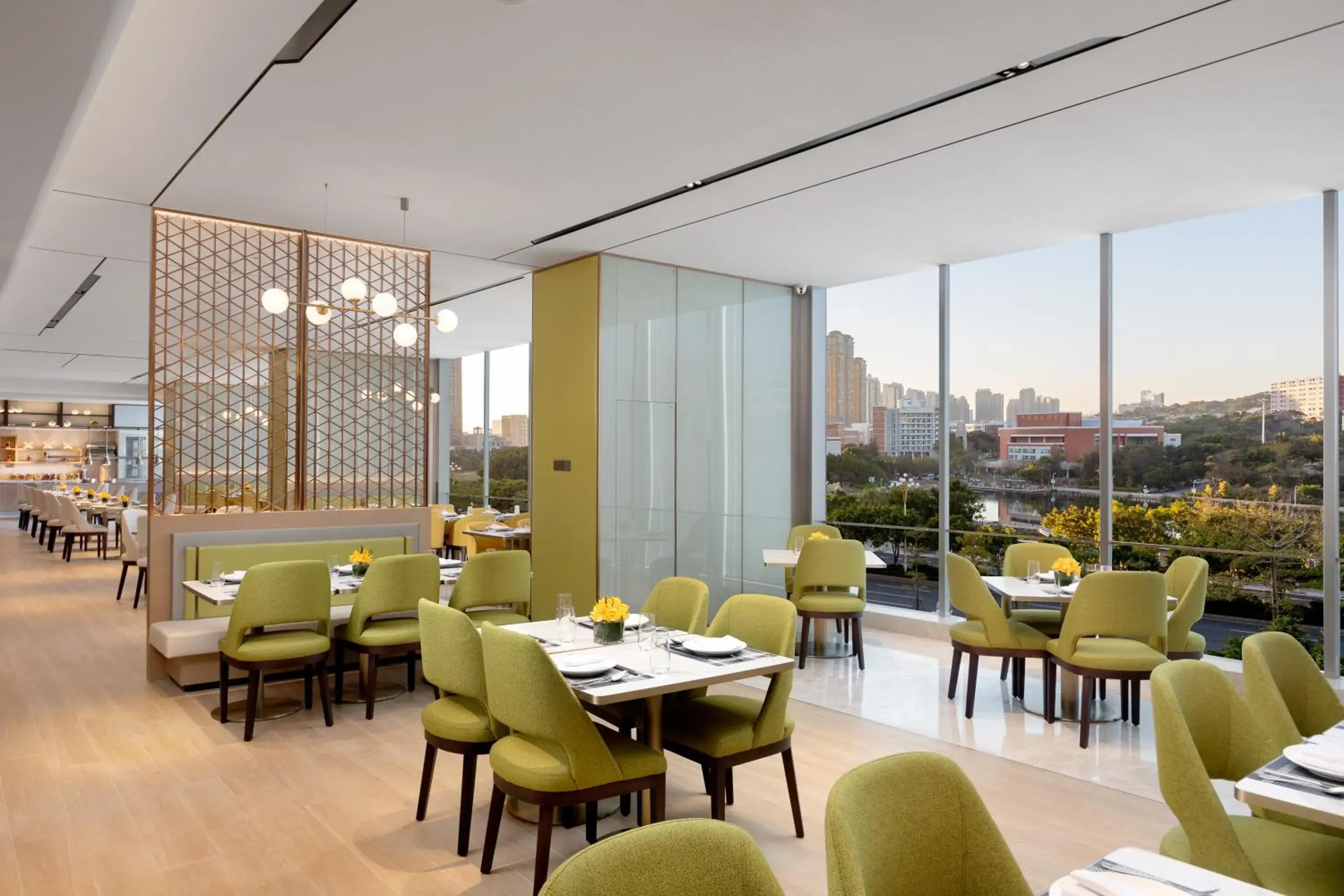 Restaurant/places to eat in Holiday Inn Quanzhou Donghai by IHG Restaurant/places to eat in Holiday Inn Quanzhou Donghai by IHG