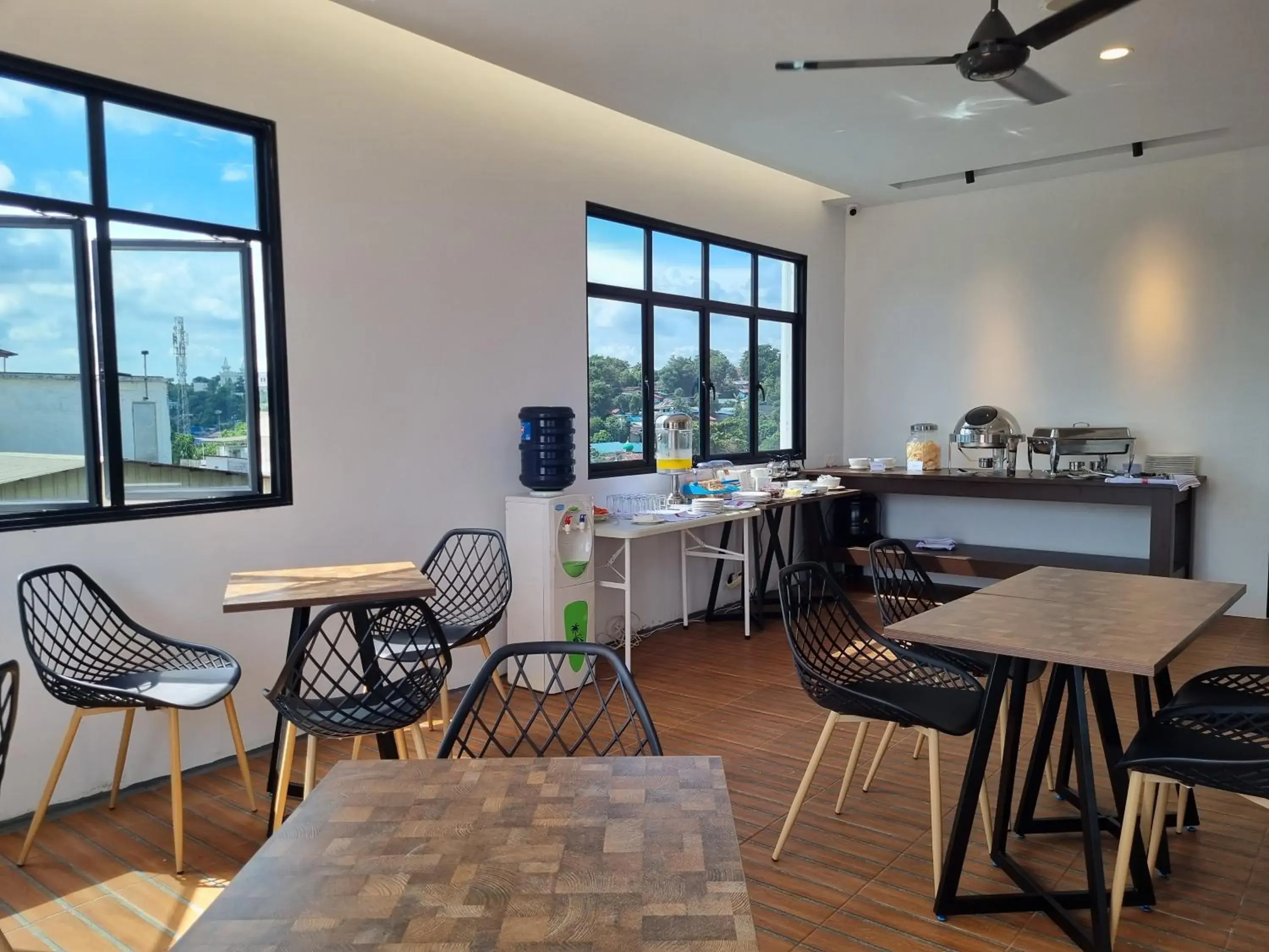 Restaurant/places to eat in Vivotel Hotel Restaurant/places to eat in Vivotel Hotel