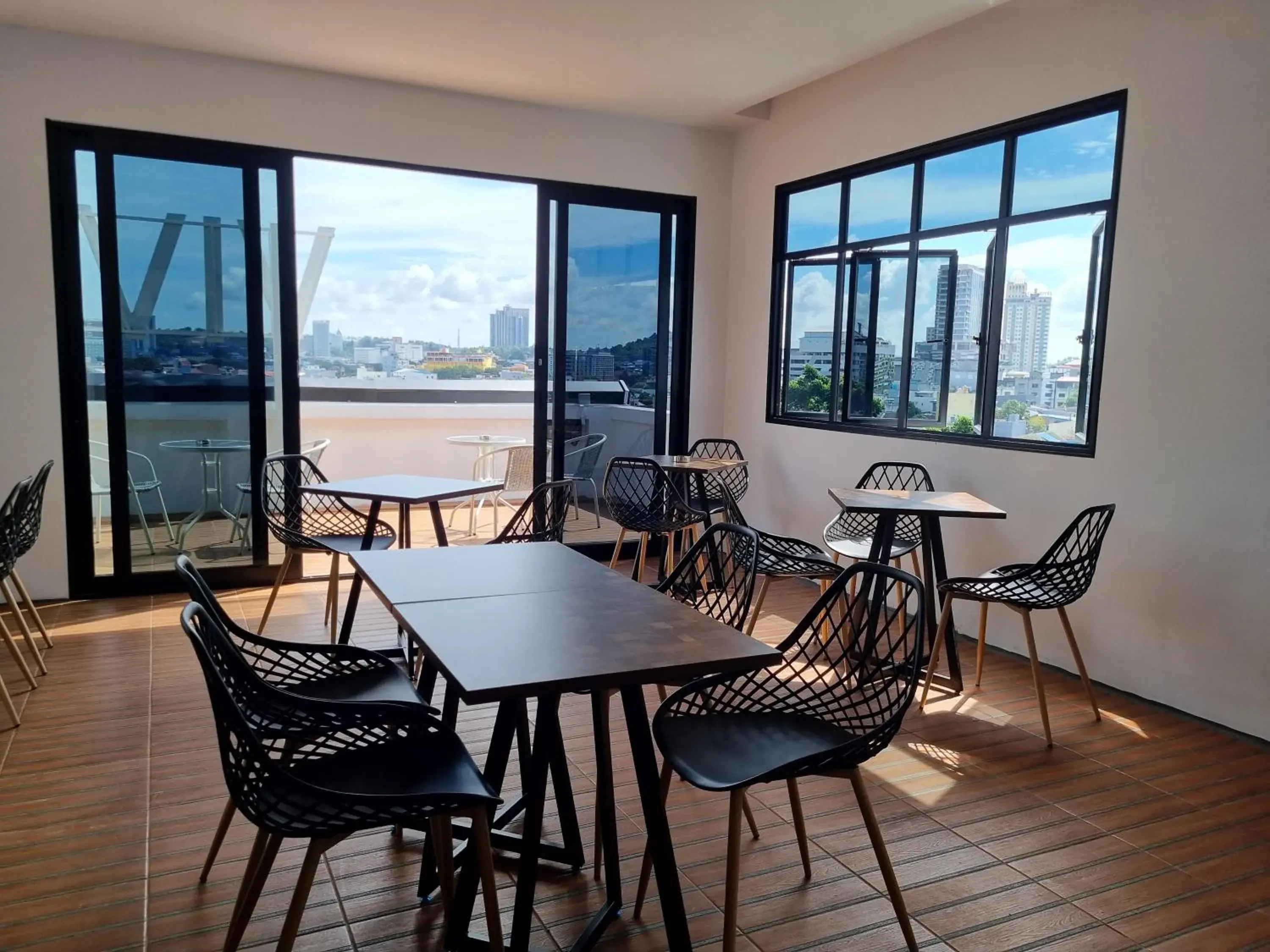 Restaurant/places to eat in Vivotel Hotel Restaurant/places to eat in Vivotel Hotel