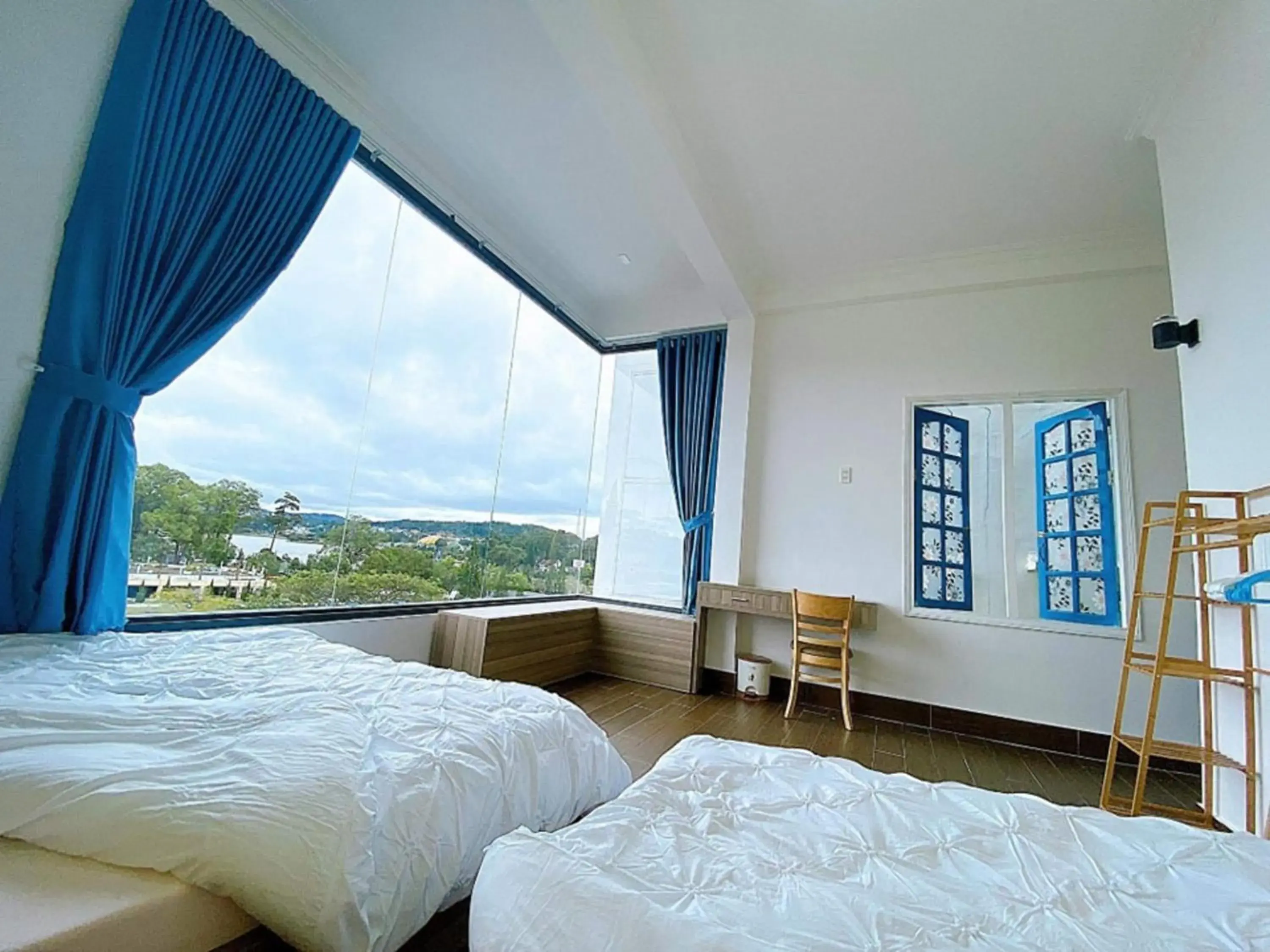 City view, Bed in NA NI City view, Bed in NA NI