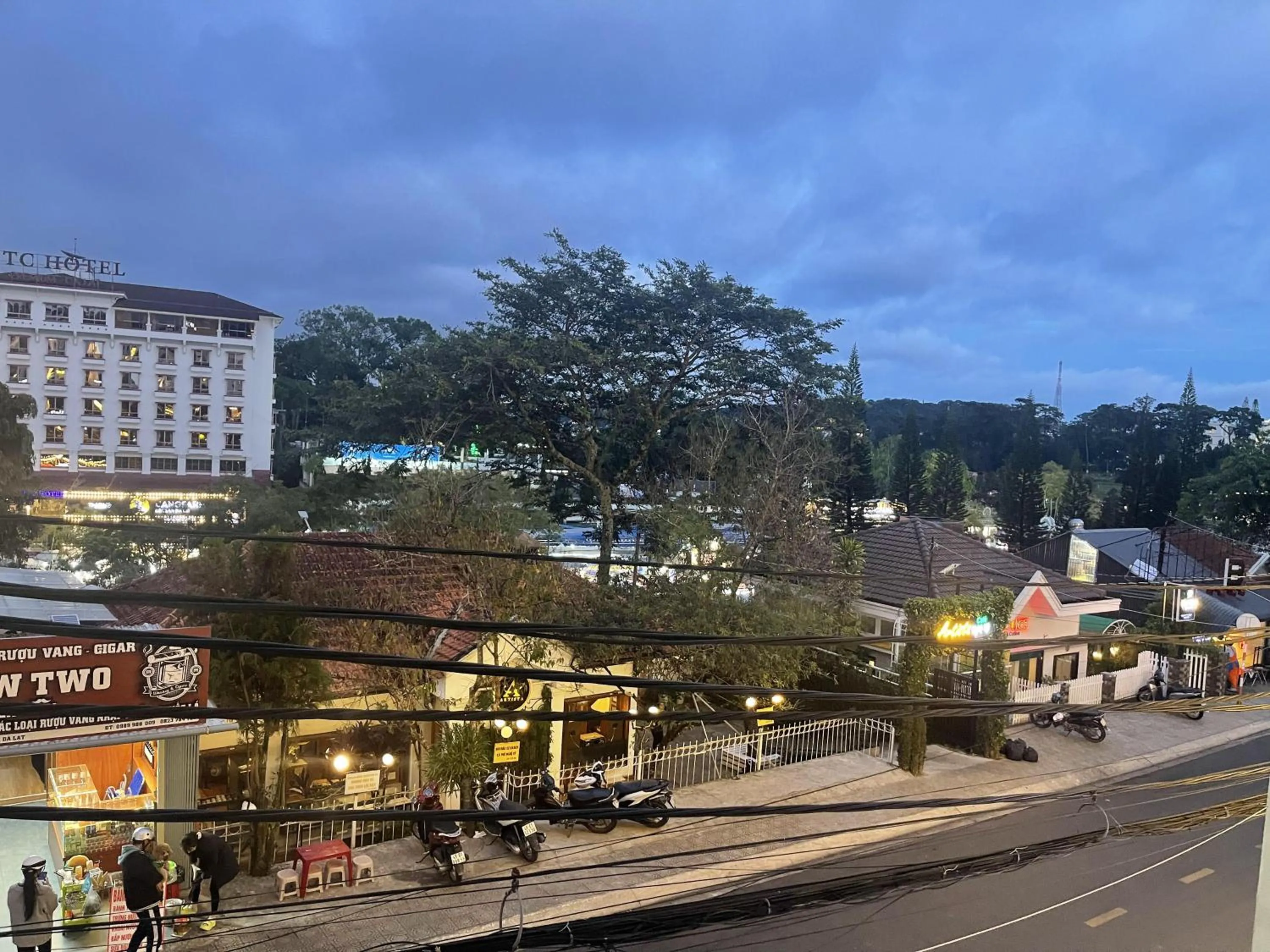 Neighbourhood in NA NI