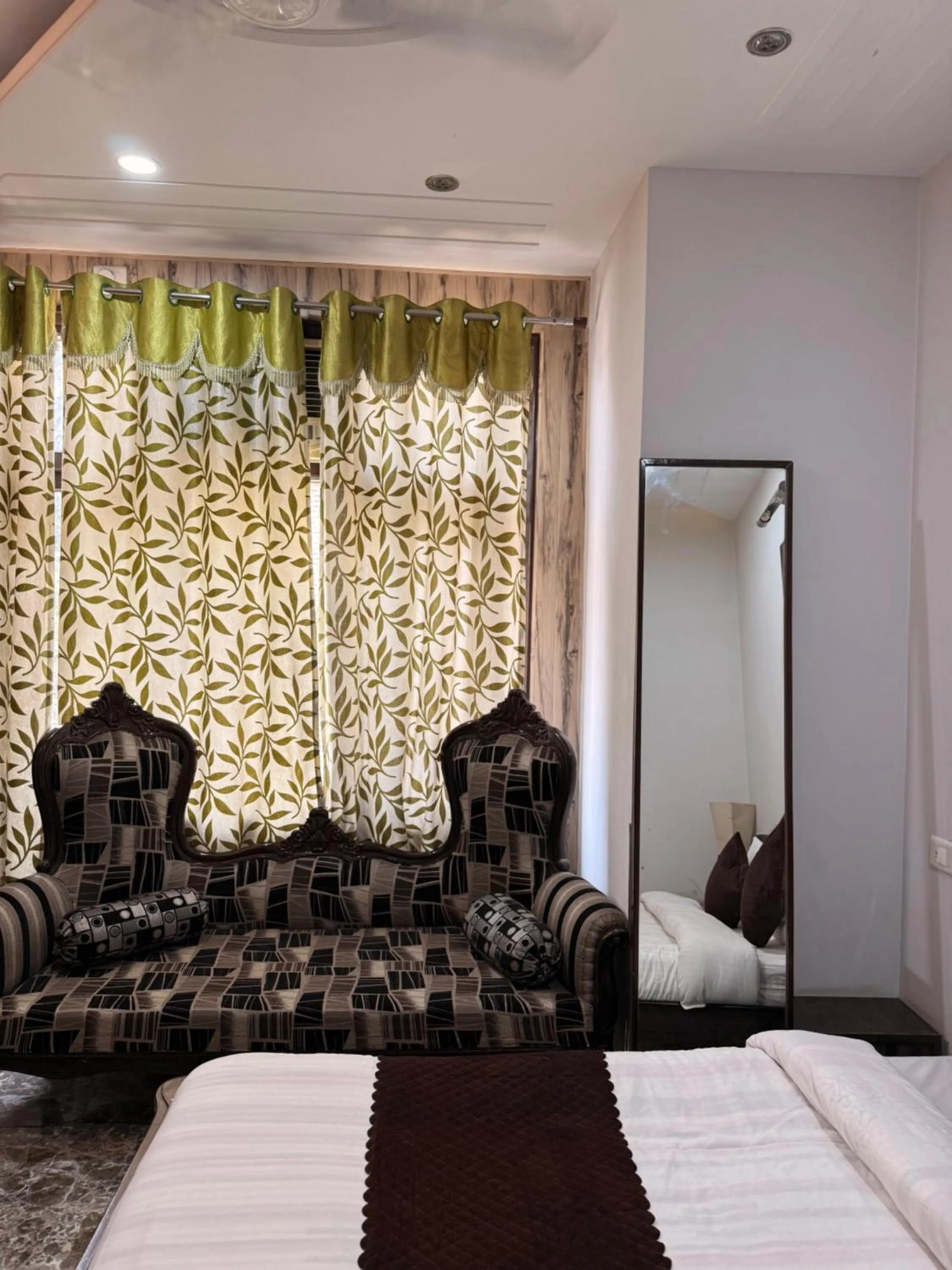 Bed in Pacific Grand