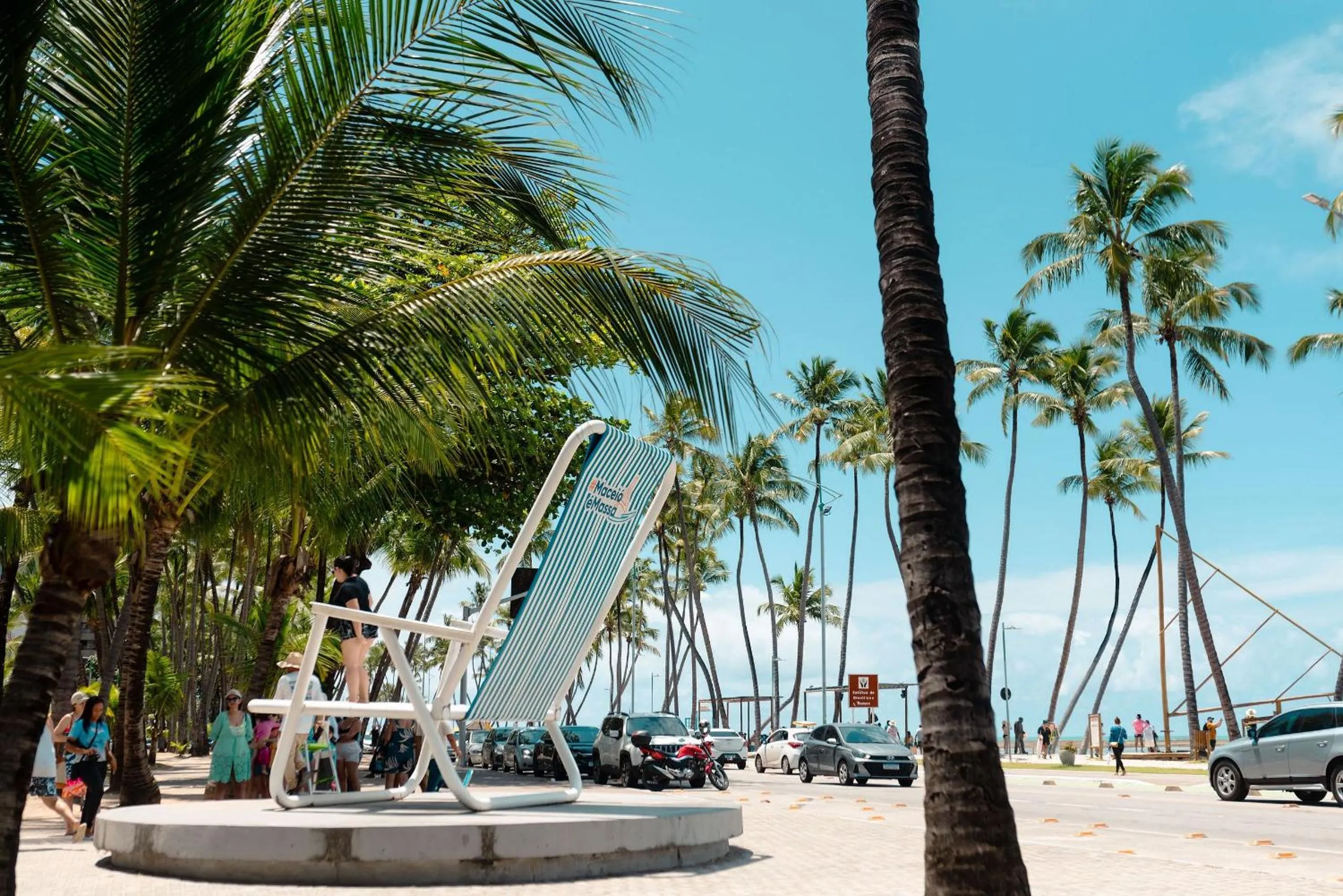 Off site in EDF TIME - By Temporada Expert - Prédio com excelente custo benefício!