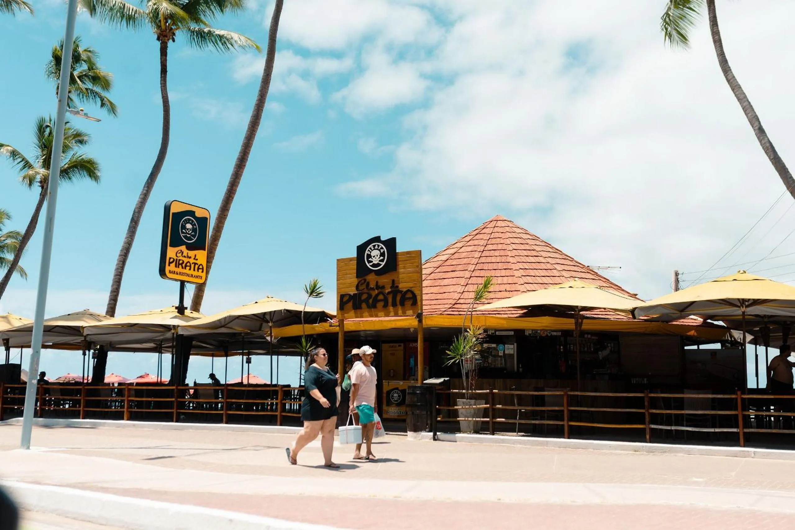 Off site in EDF TIME - By Temporada Expert - Prédio com excelente custo benefício!