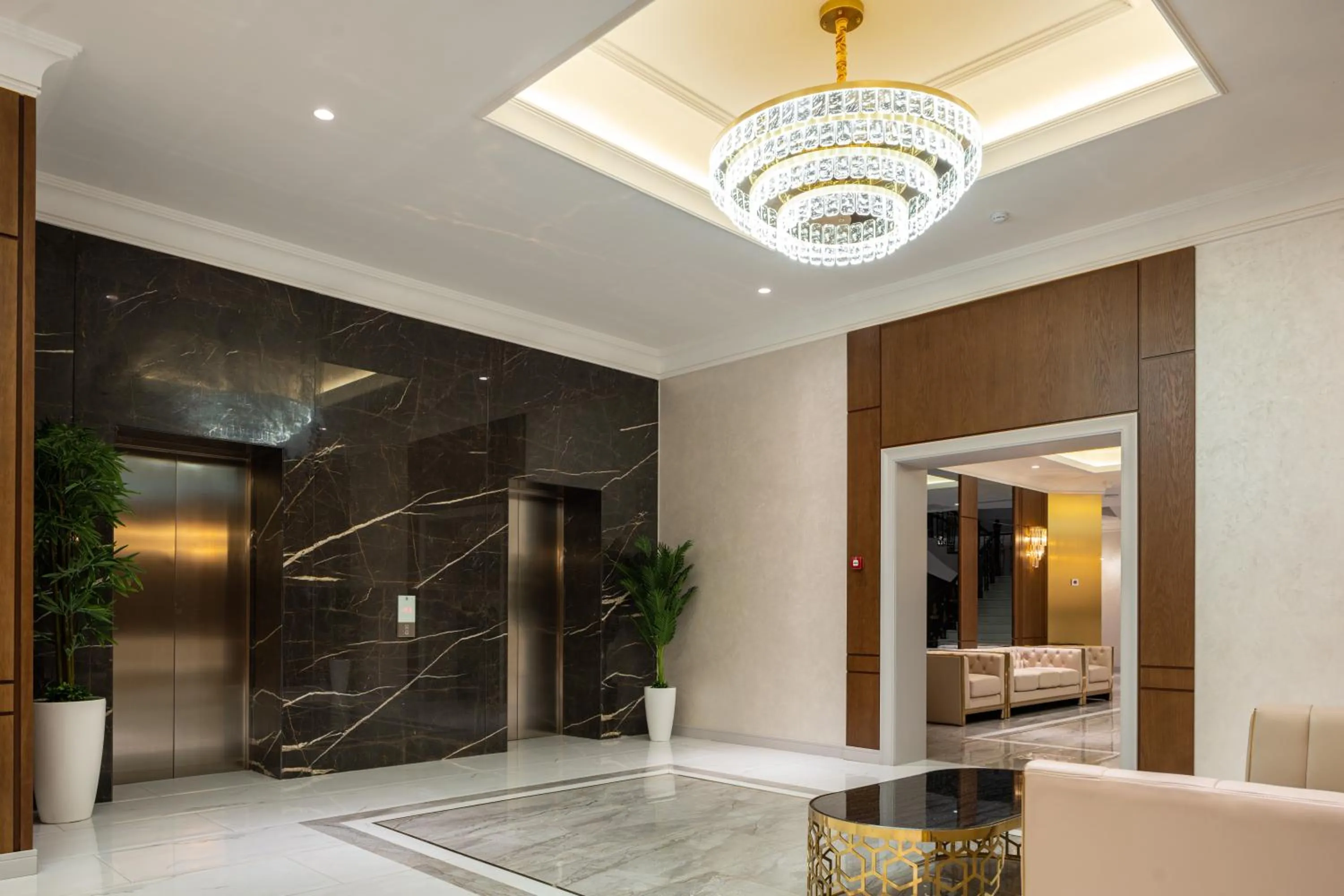 elevator in FRANKFORT Expo Hotel