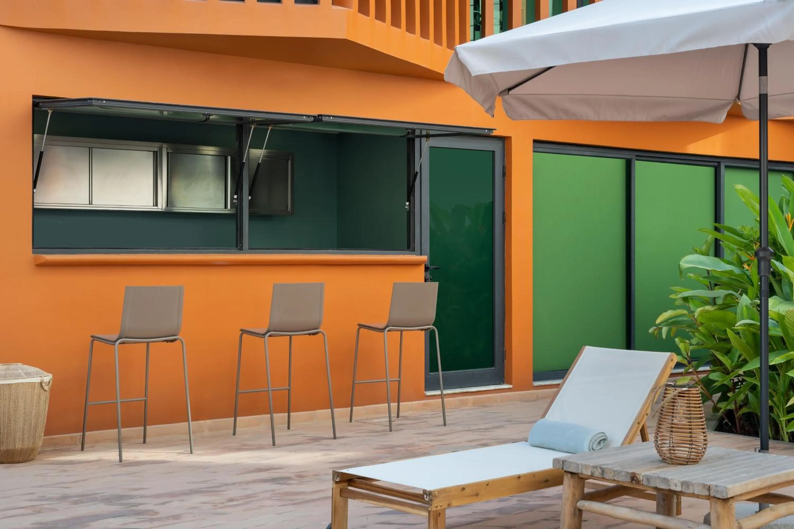 Swimming pool in Protea Hotel by Marriott Luanda