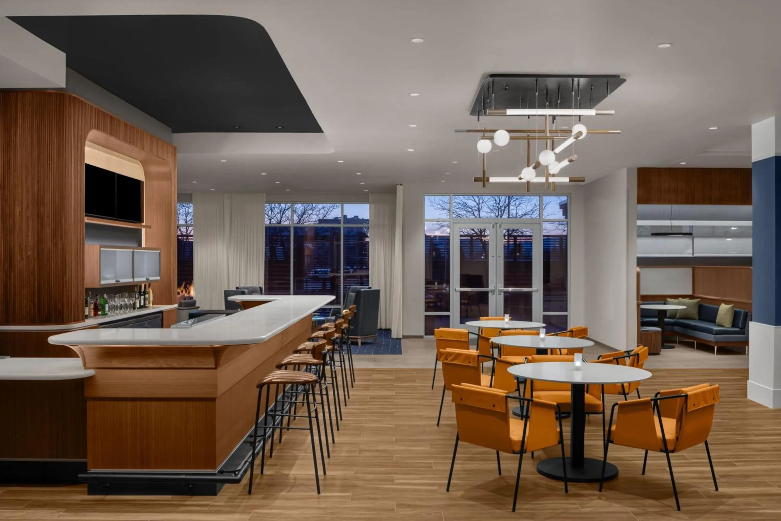 Restaurant/places to eat in Courtyard by Marriott Orem University Place