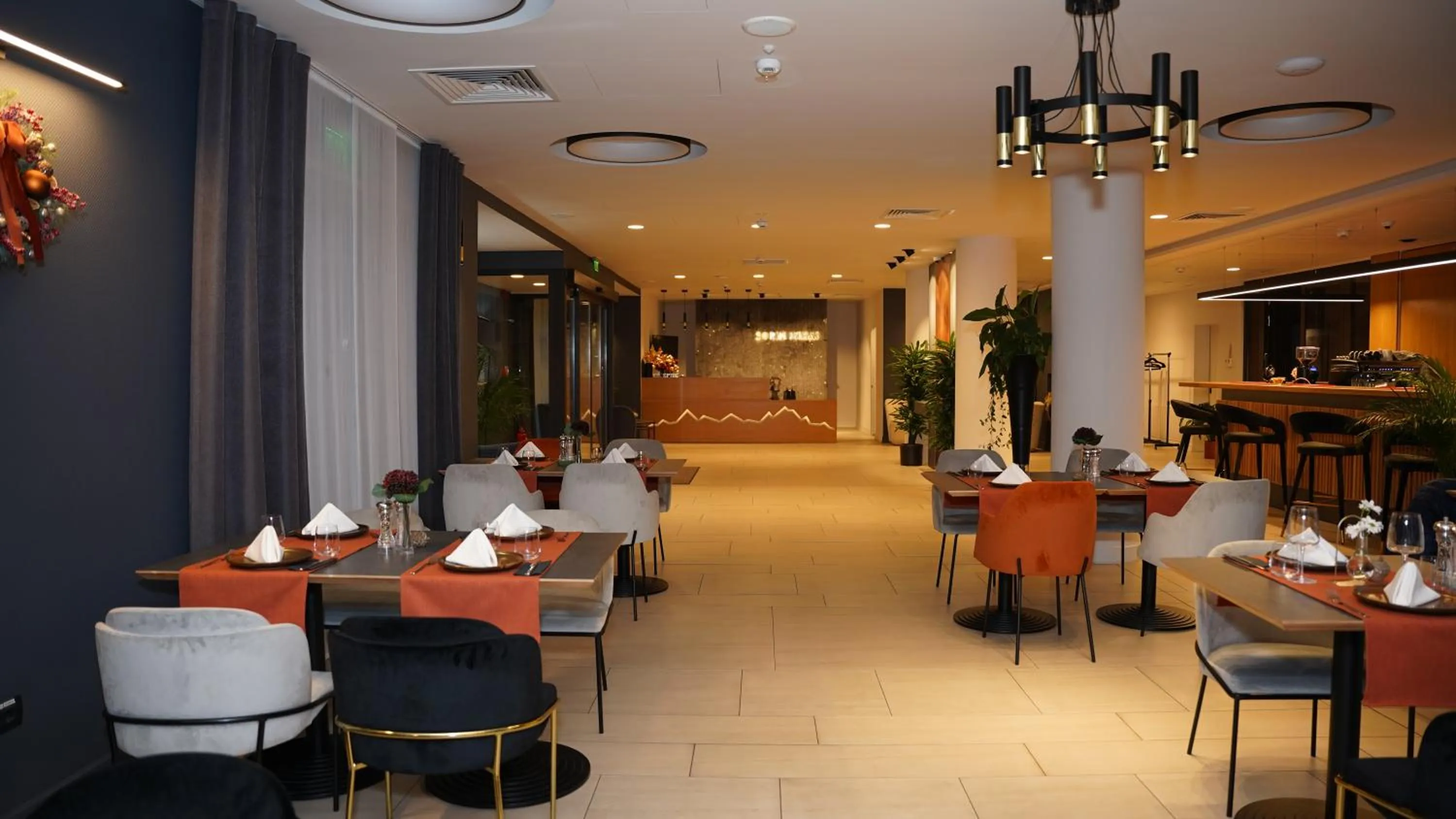 Restaurant/places to eat in Hotel Sorin MIHAI