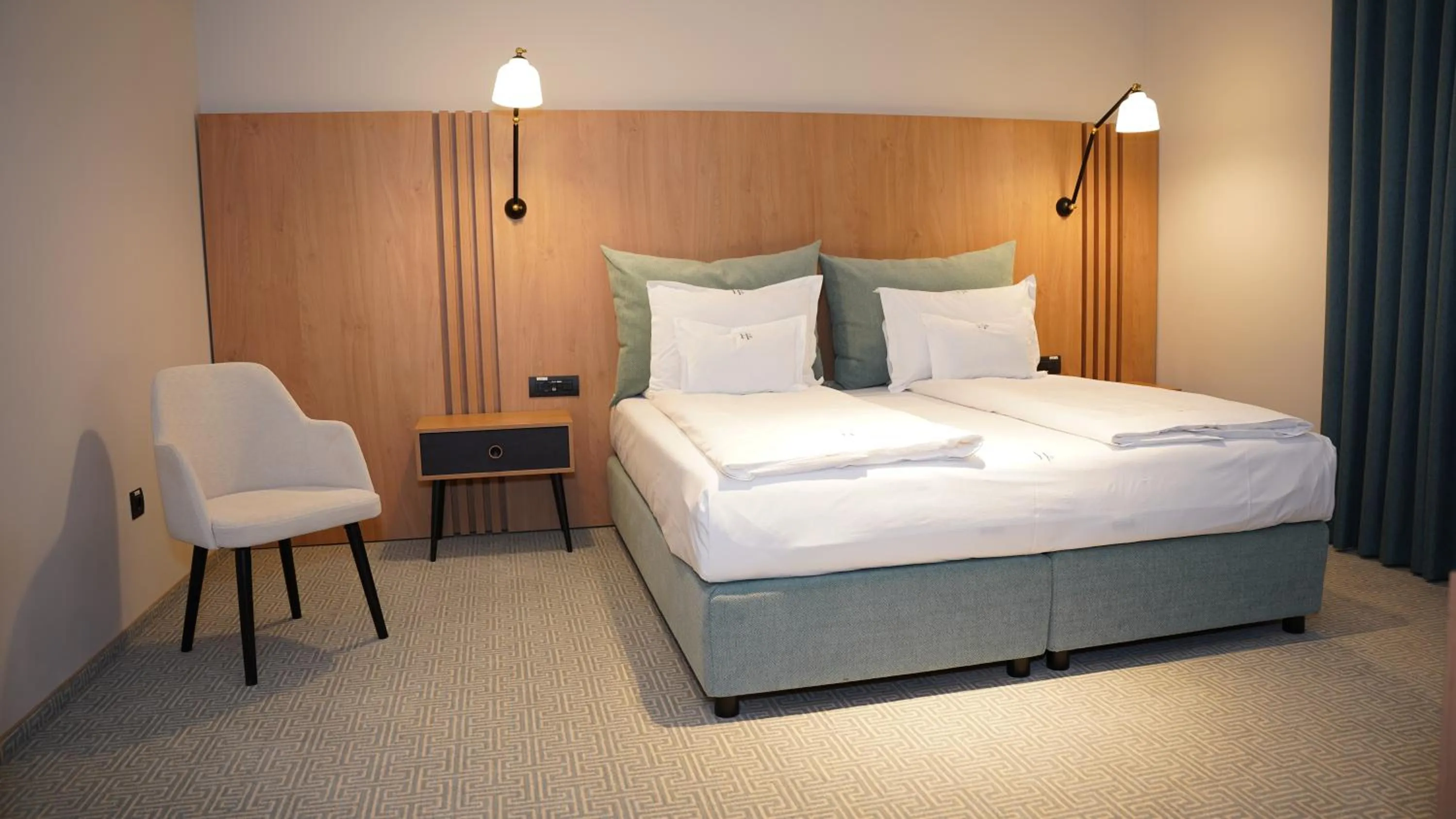 Bedroom, Bed in Hotel Sorin MIHAI