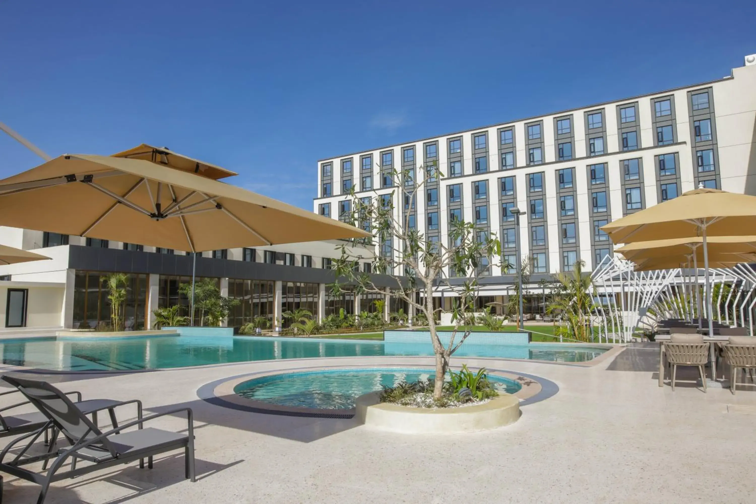 Swimming pool in Argyle Grand Hotel Nairobi Airport Swimming pool in Argyle Grand Hotel Nairobi Airport